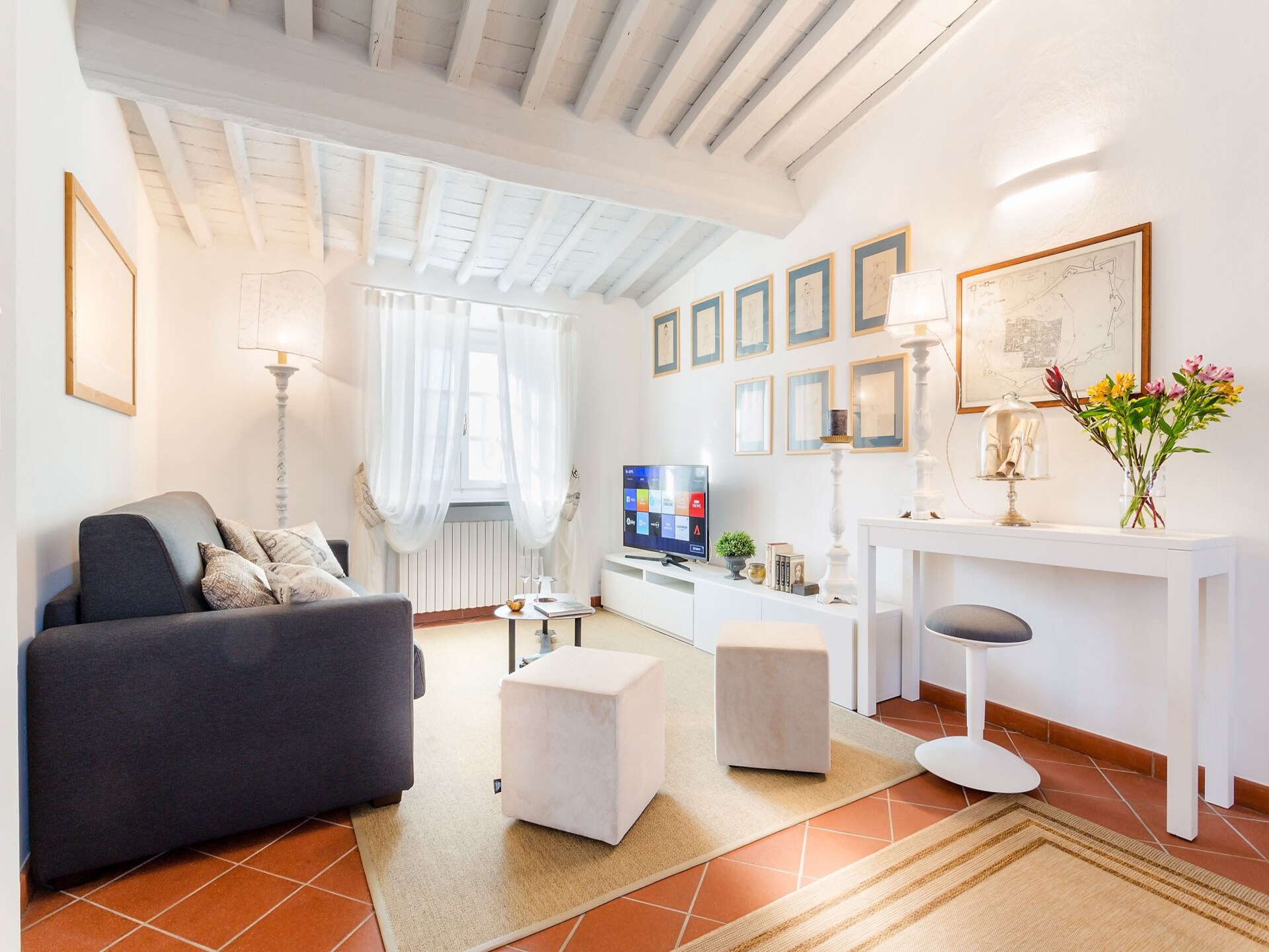 Historisch appartement met terras in hartje Lucca, vlakbij Torre Guinigi - foto 12