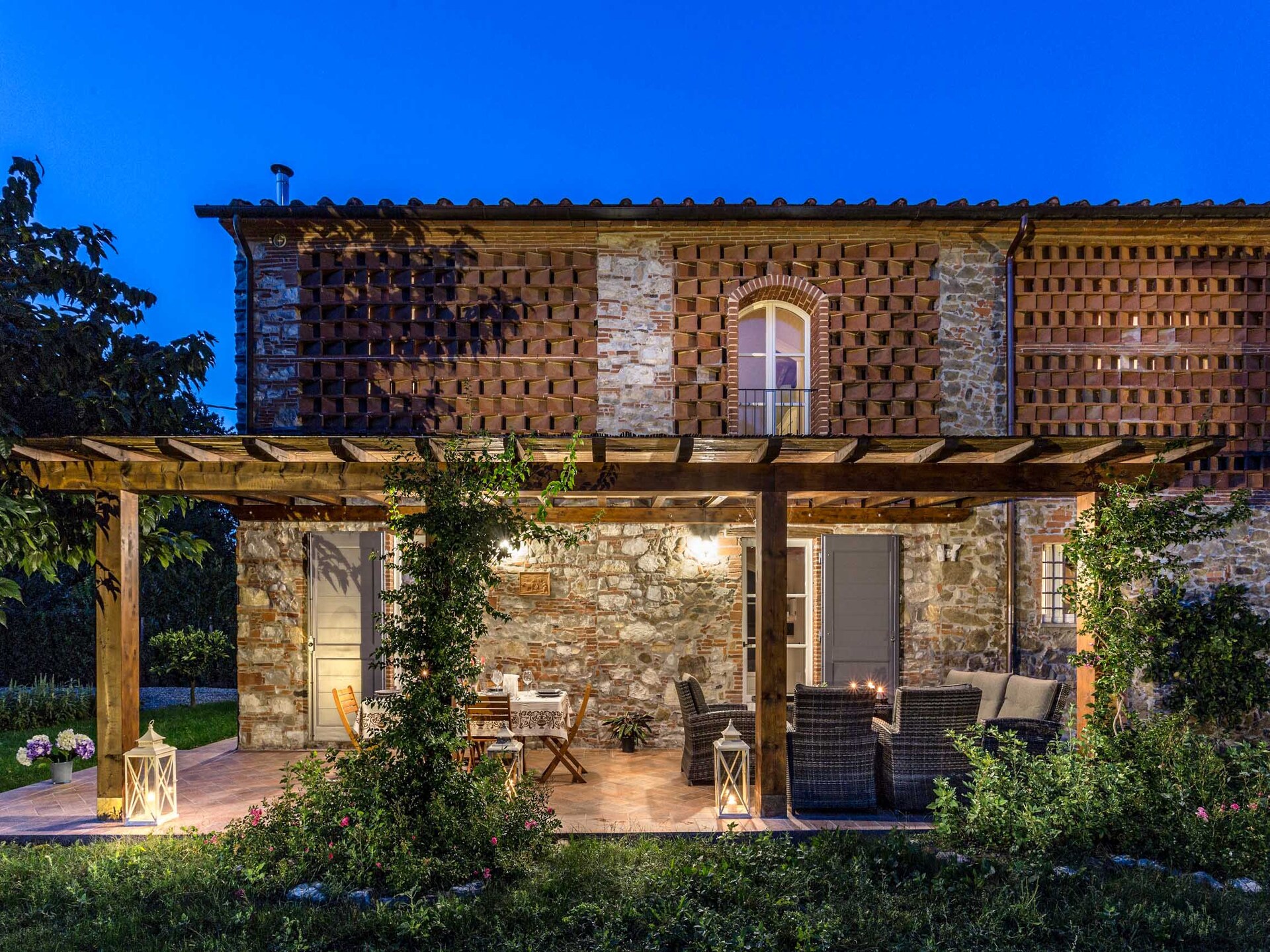 Villa sul Fiume: Luxe boerderij aan rivier bij Lucca, 8 pers., zwembad - foto 2