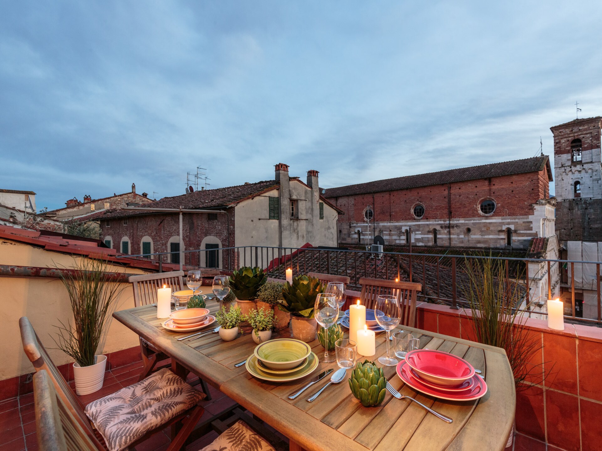 Panoramisch dakterrasappartement in Lucca met uitzicht op Torre Guinigi - foto 28