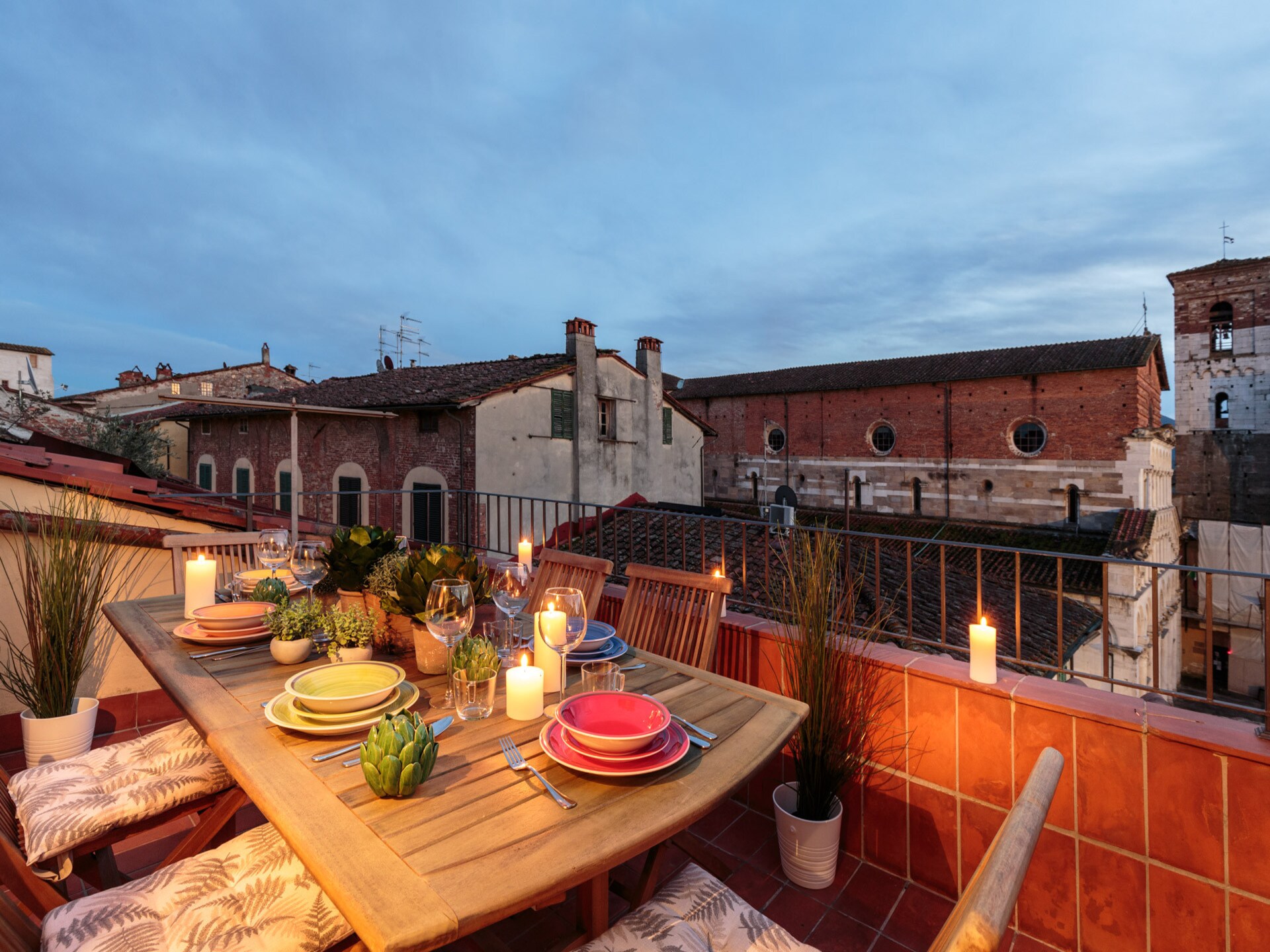 Panoramisch dakterrasappartement in Lucca met uitzicht op Torre Guinigi - foto 29