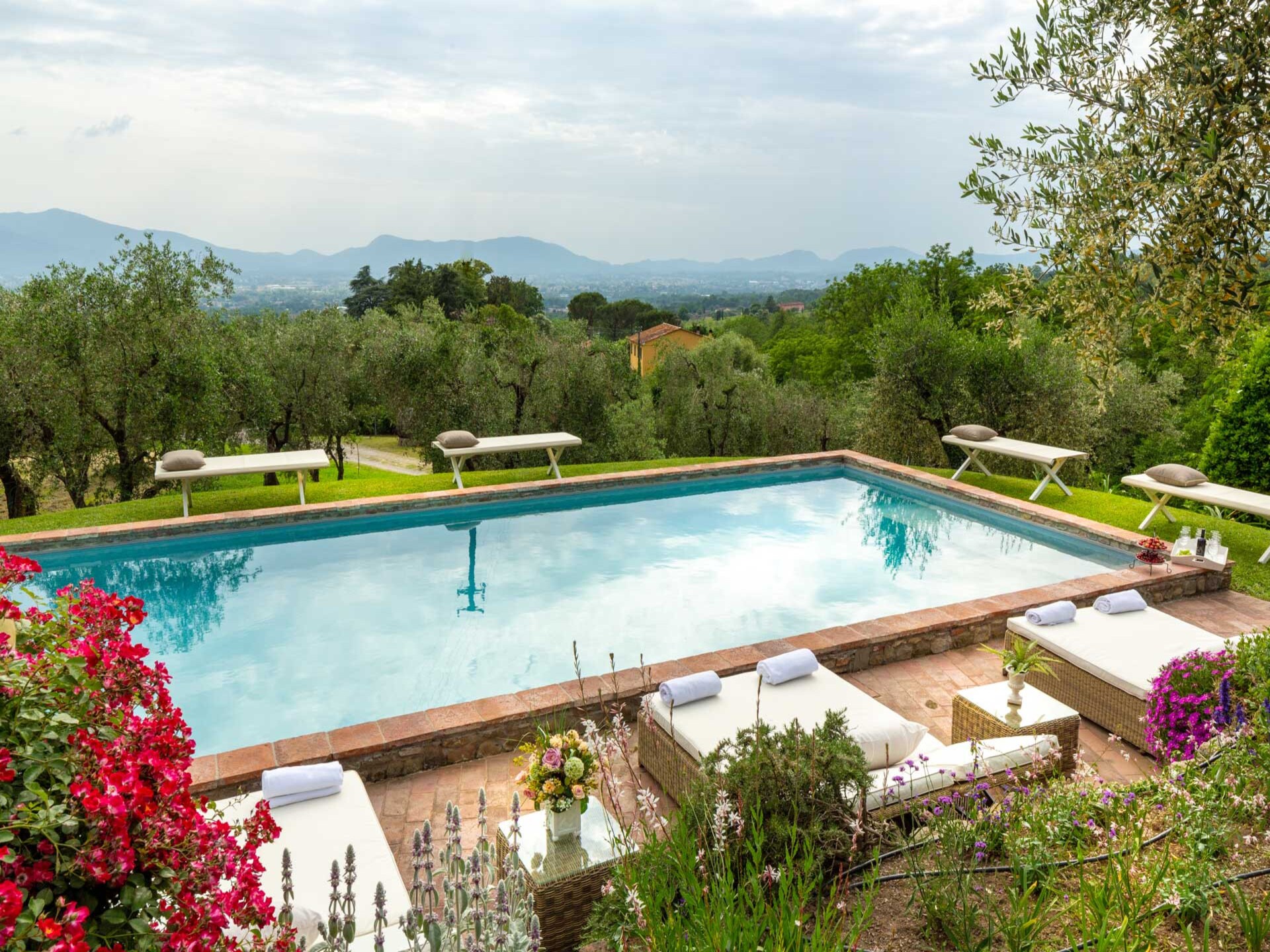 Ruime Toscaanse villa met privézwembad en uitzicht op wijngaarden bij Lucca - foto 8