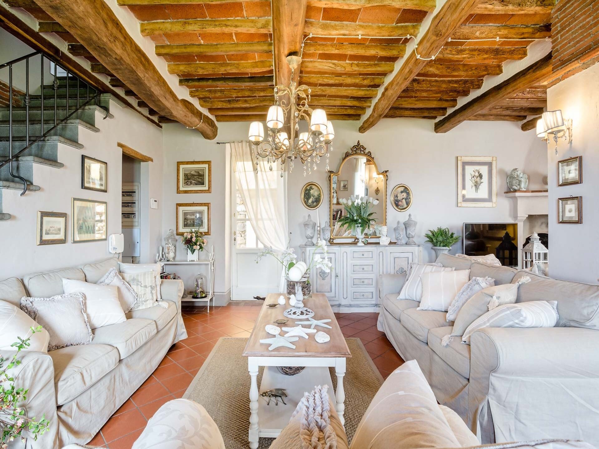 Ruime Toscaanse villa met privézwembad en uitzicht op wijngaarden bij Lucca - foto 47