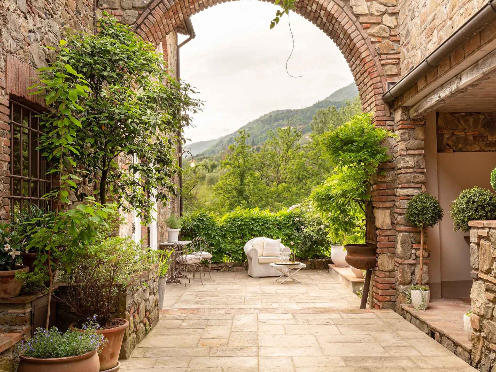 Ruime Toscaanse villa met privézwembad en uitzicht op wijngaarden bij Lucca - foto 173