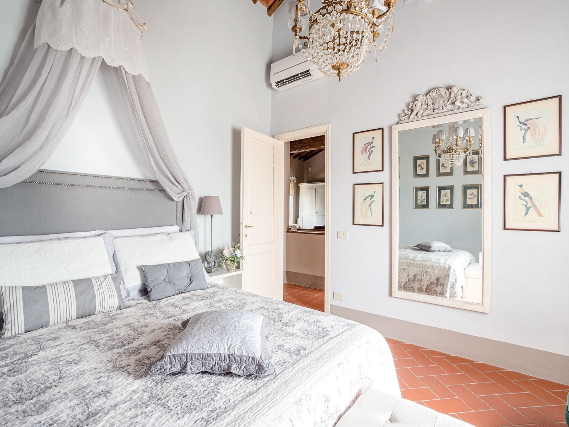 Ruime Toscaanse villa met privézwembad en uitzicht op wijngaarden bij Lucca - foto 97