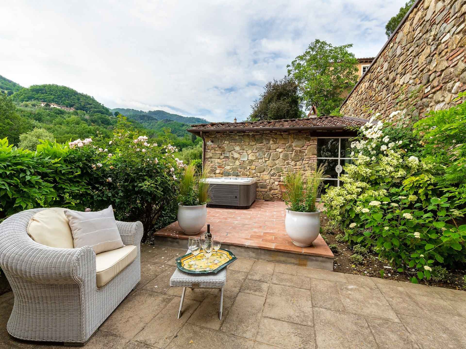 Ruime Toscaanse villa met privézwembad en uitzicht op wijngaarden bij Lucca - foto 174