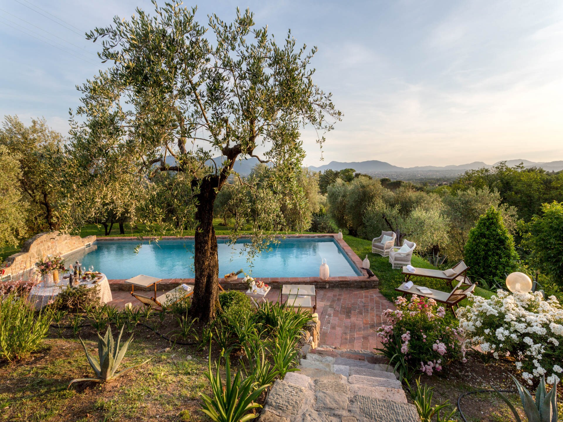 Ruime Toscaanse villa met privézwembad en uitzicht op wijngaarden bij Lucca - foto 33