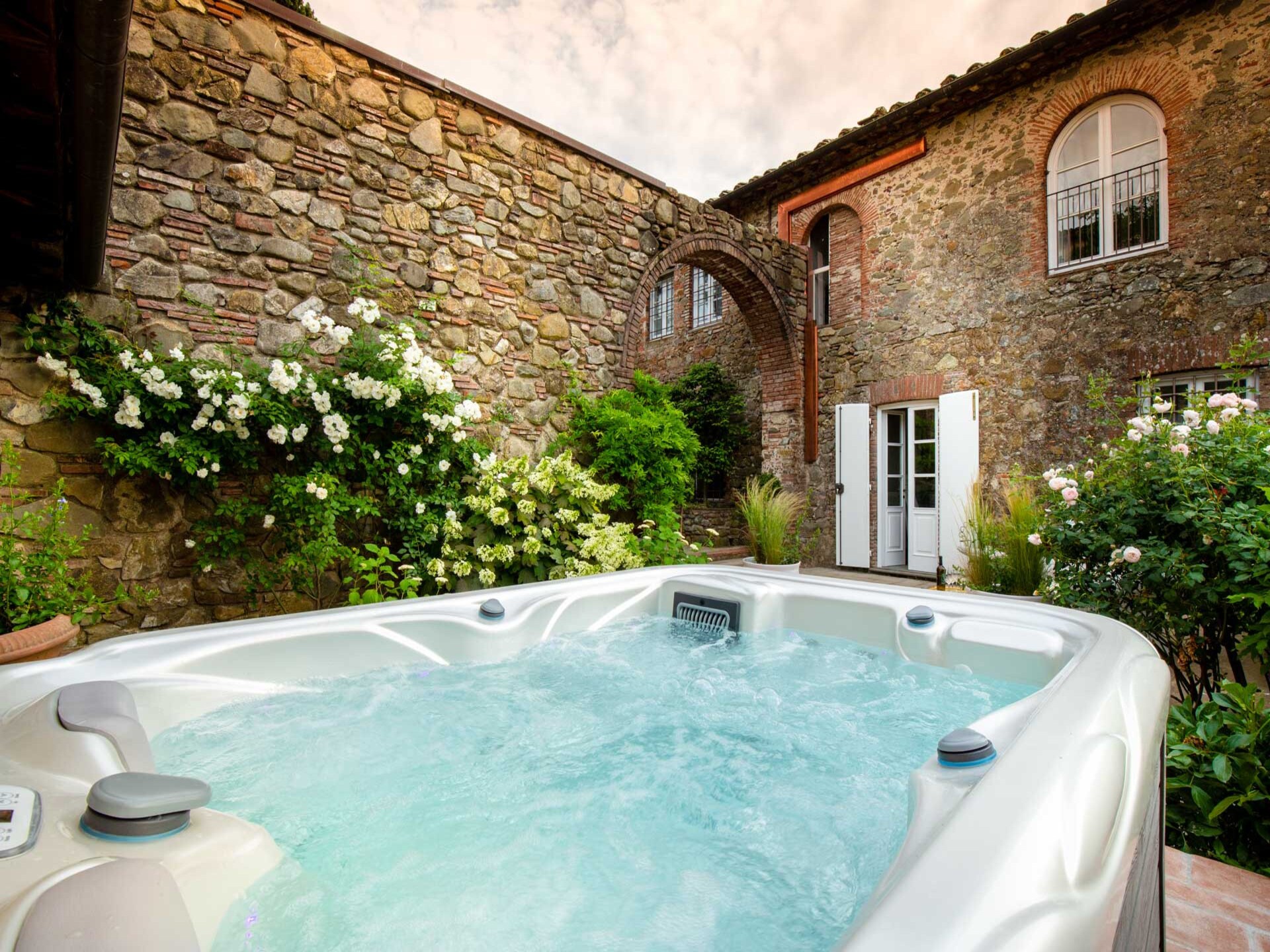 Ruime Toscaanse villa met privézwembad en uitzicht op wijngaarden bij Lucca - foto 36