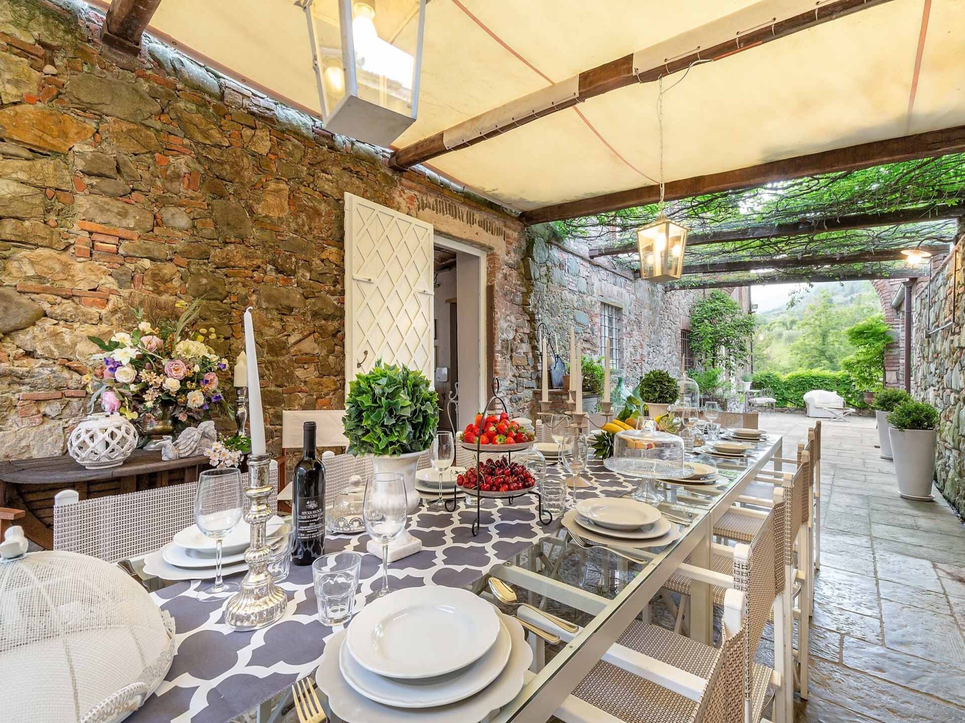 Ruime Toscaanse villa met privézwembad en uitzicht op wijngaarden bij Lucca - foto 87