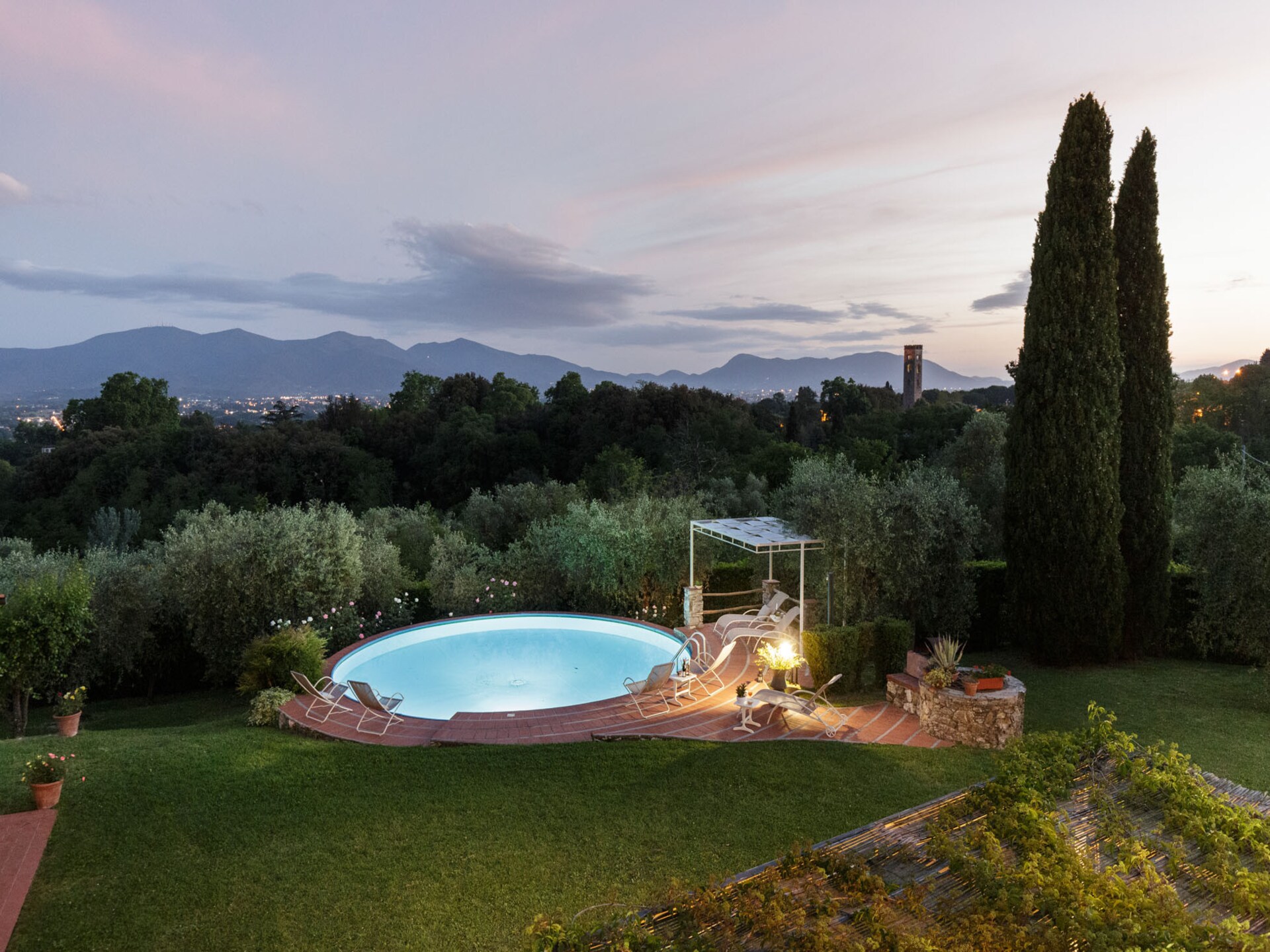 Authentieke Toscaanse villa met infinity pool en uitzicht bij Lucca - foto 5