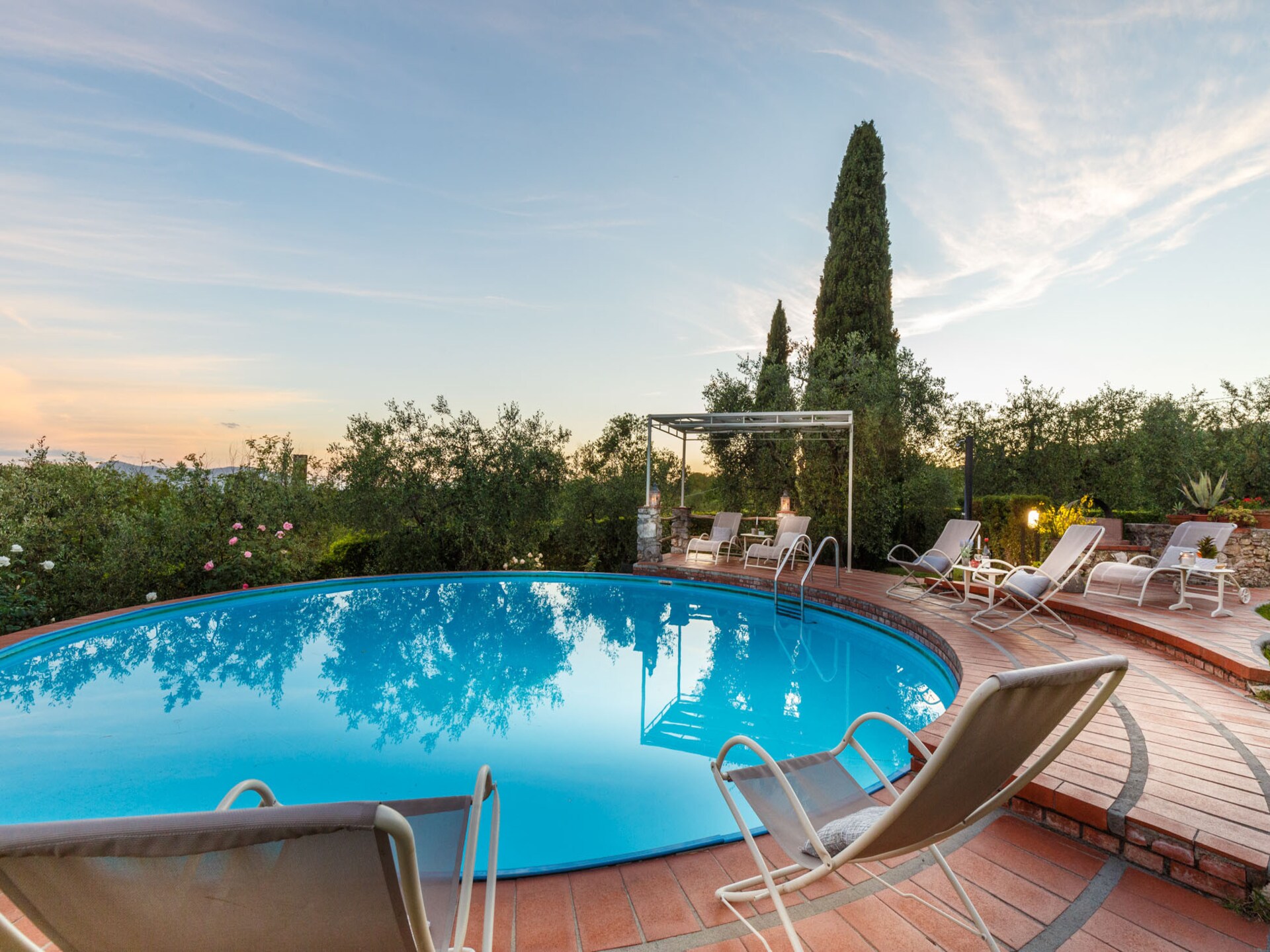 Authentieke Toscaanse villa met infinity pool en uitzicht bij Lucca - foto 8