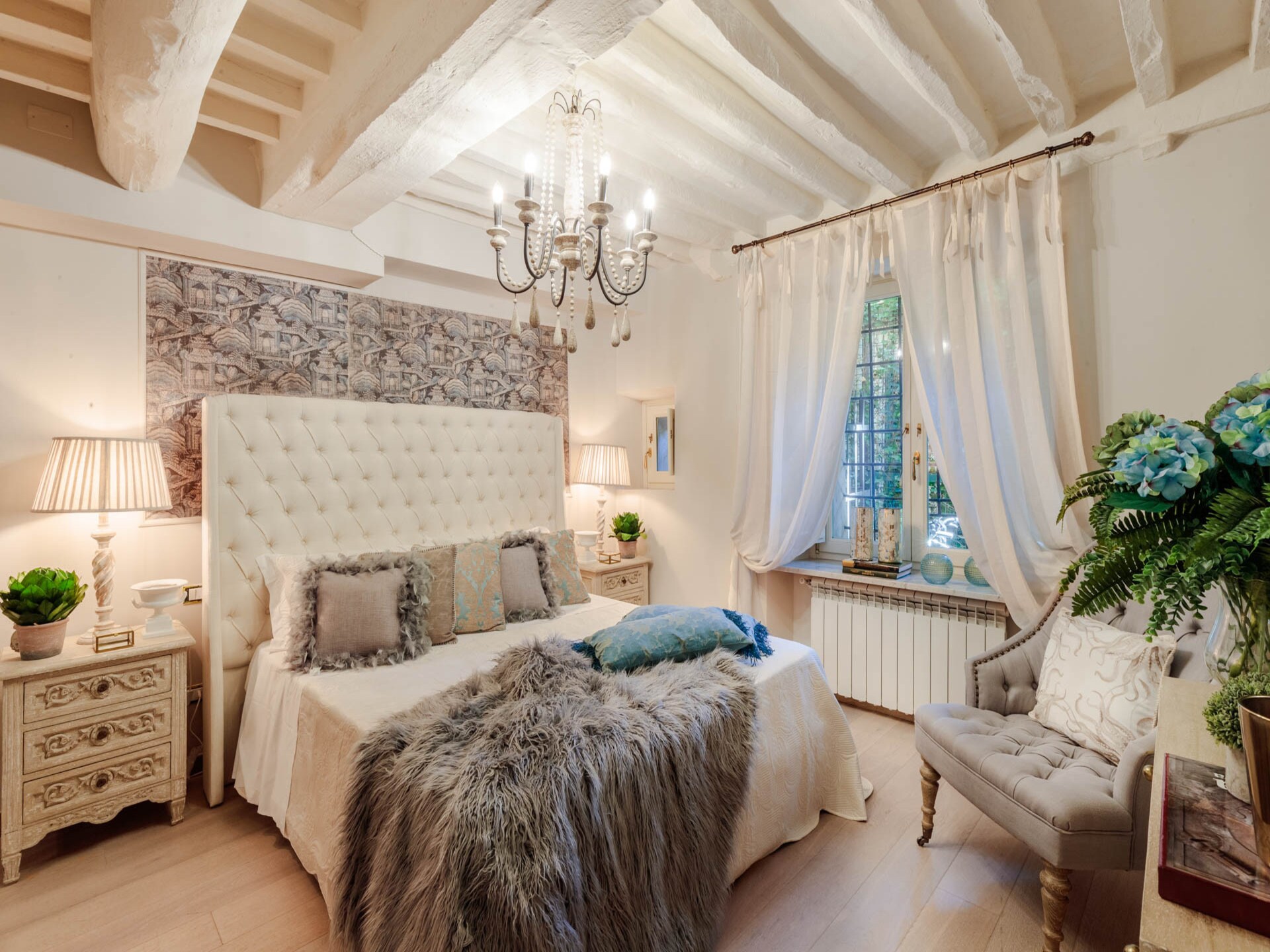 Romantisch appartement in hartje Lucca met geheime tuin en luxe keuken - foto 19