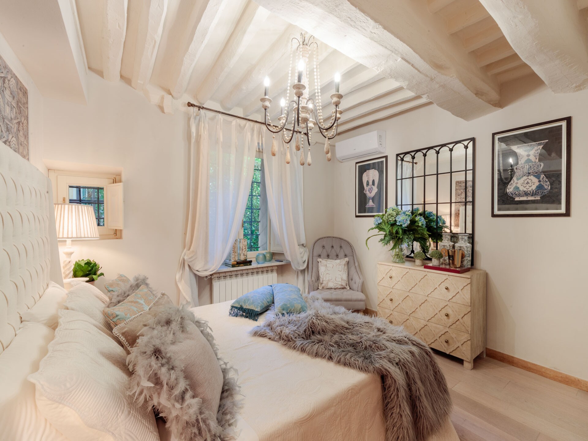 Romantisch appartement in hartje Lucca met geheime tuin en luxe keuken - foto 17