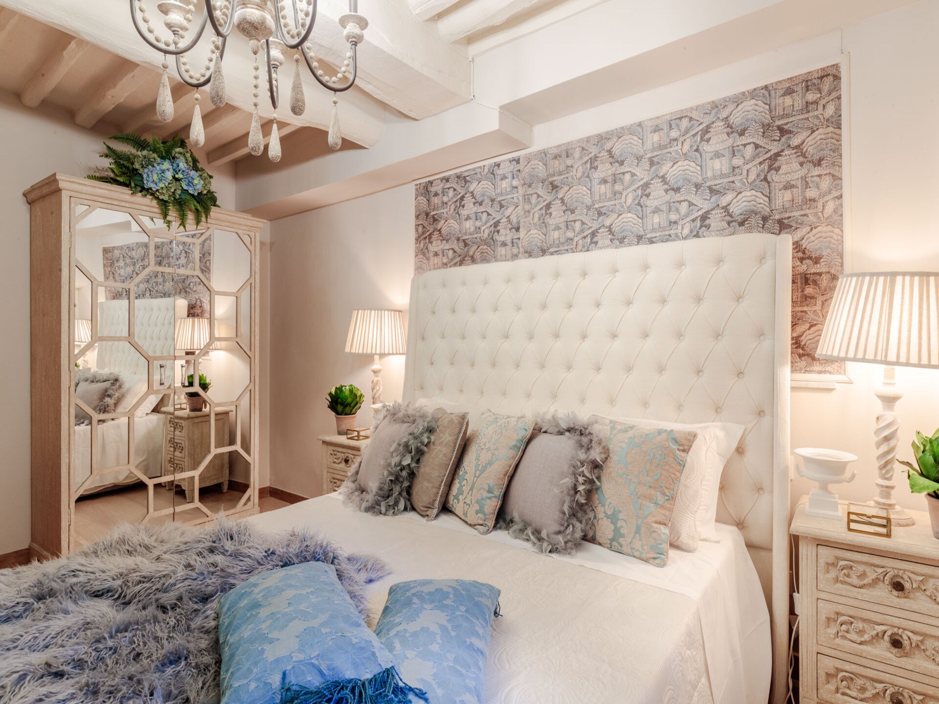 Romantisch appartement in hartje Lucca met geheime tuin en luxe keuken - foto 16