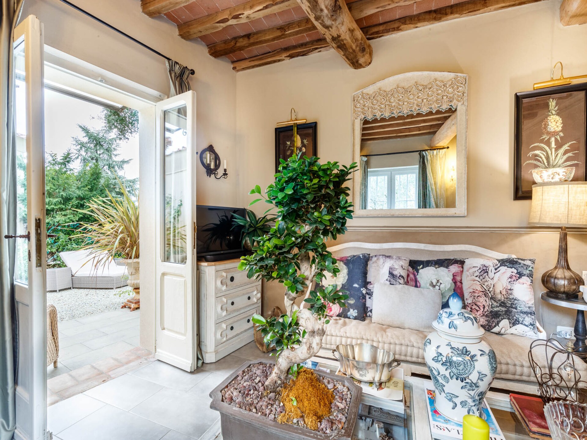 Villa Gianna: authentieke Toscaanse boerderij met privézwembad bij Montecarlo - foto 24
