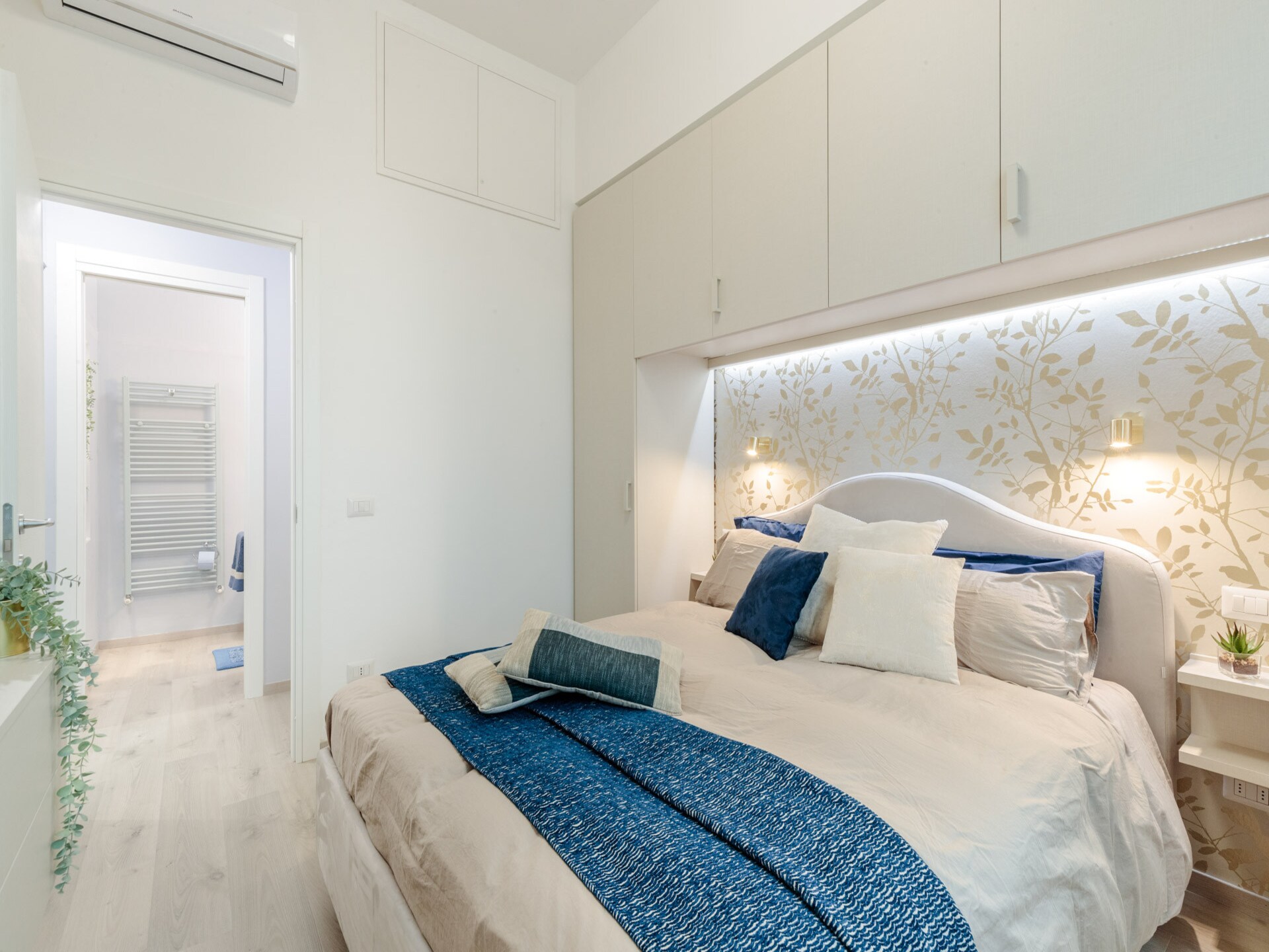 Stijlvol appartement aan de boulevard van Viareggio, 220m van het strand - foto 28