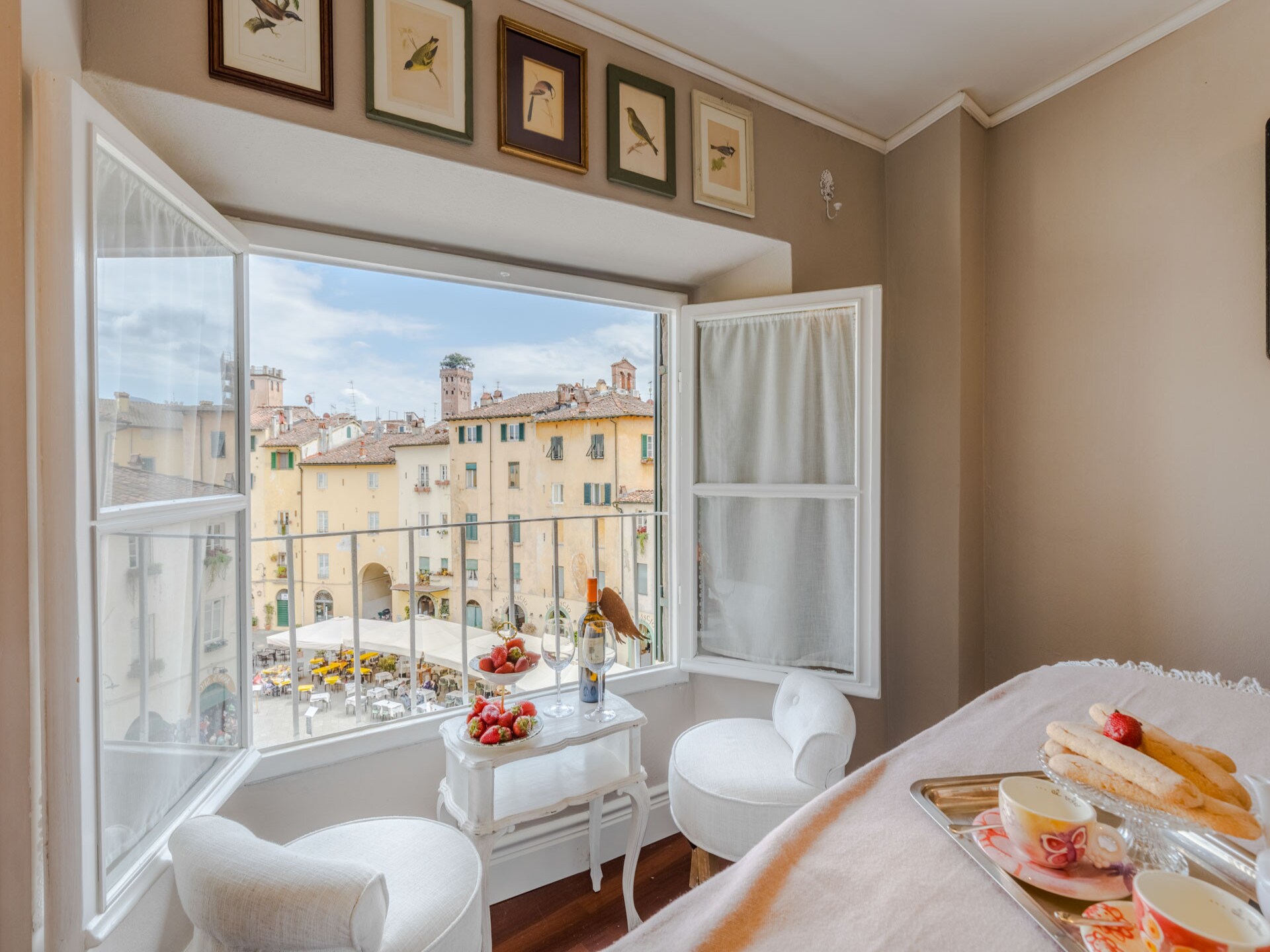 Casa Pitt: Elegante stadsvilla met balkon aan Piazza Anfiteatro in Lucca - foto 54