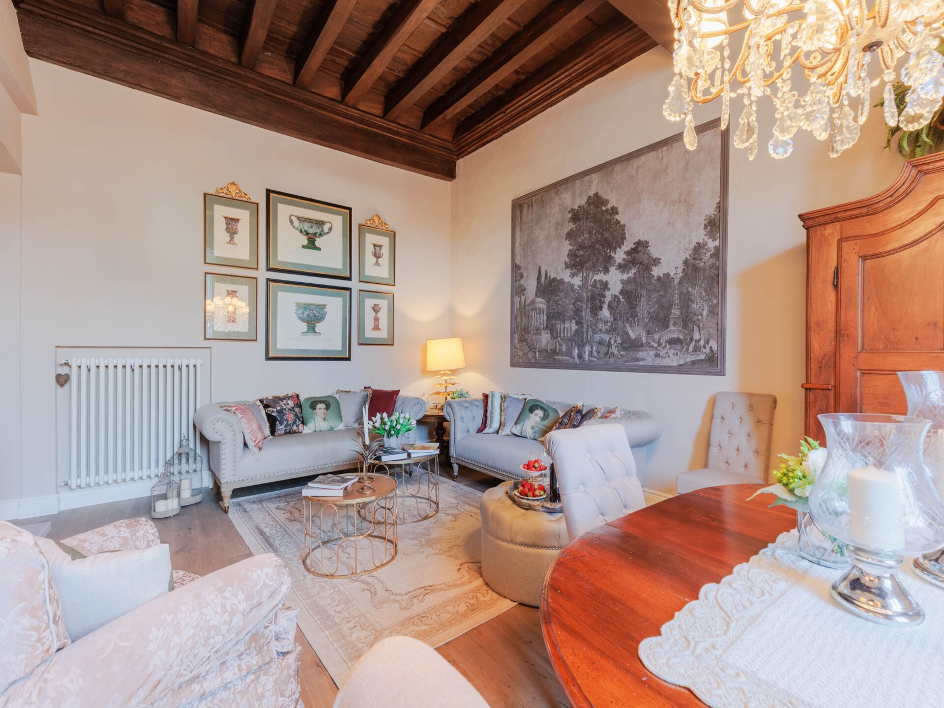 Casa Pitt: Elegante stadsvilla met balkon aan Piazza Anfiteatro in Lucca - foto 13