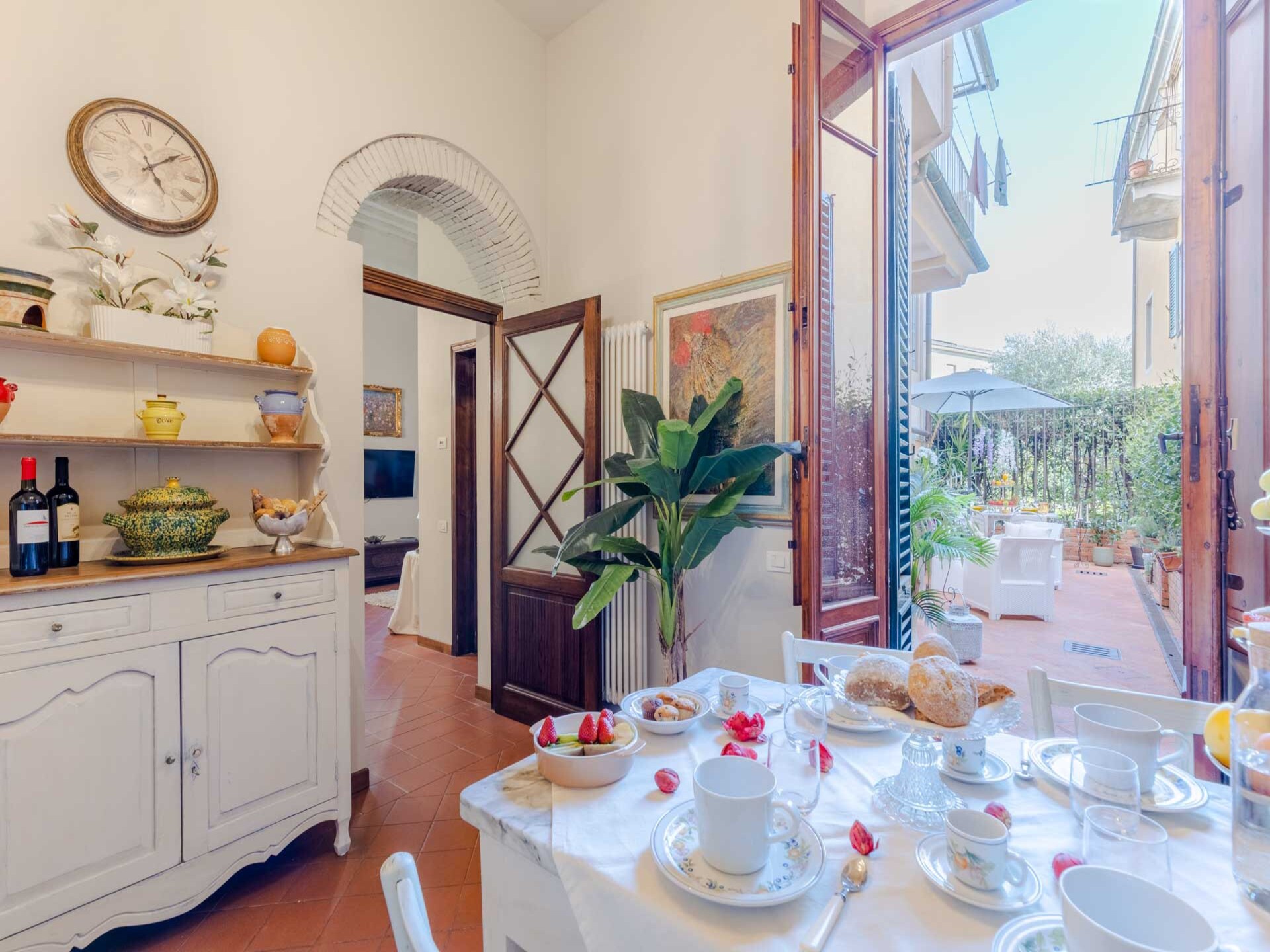 Sereen appartement aan de beek met privétuin in hartje Lucca - foto 26