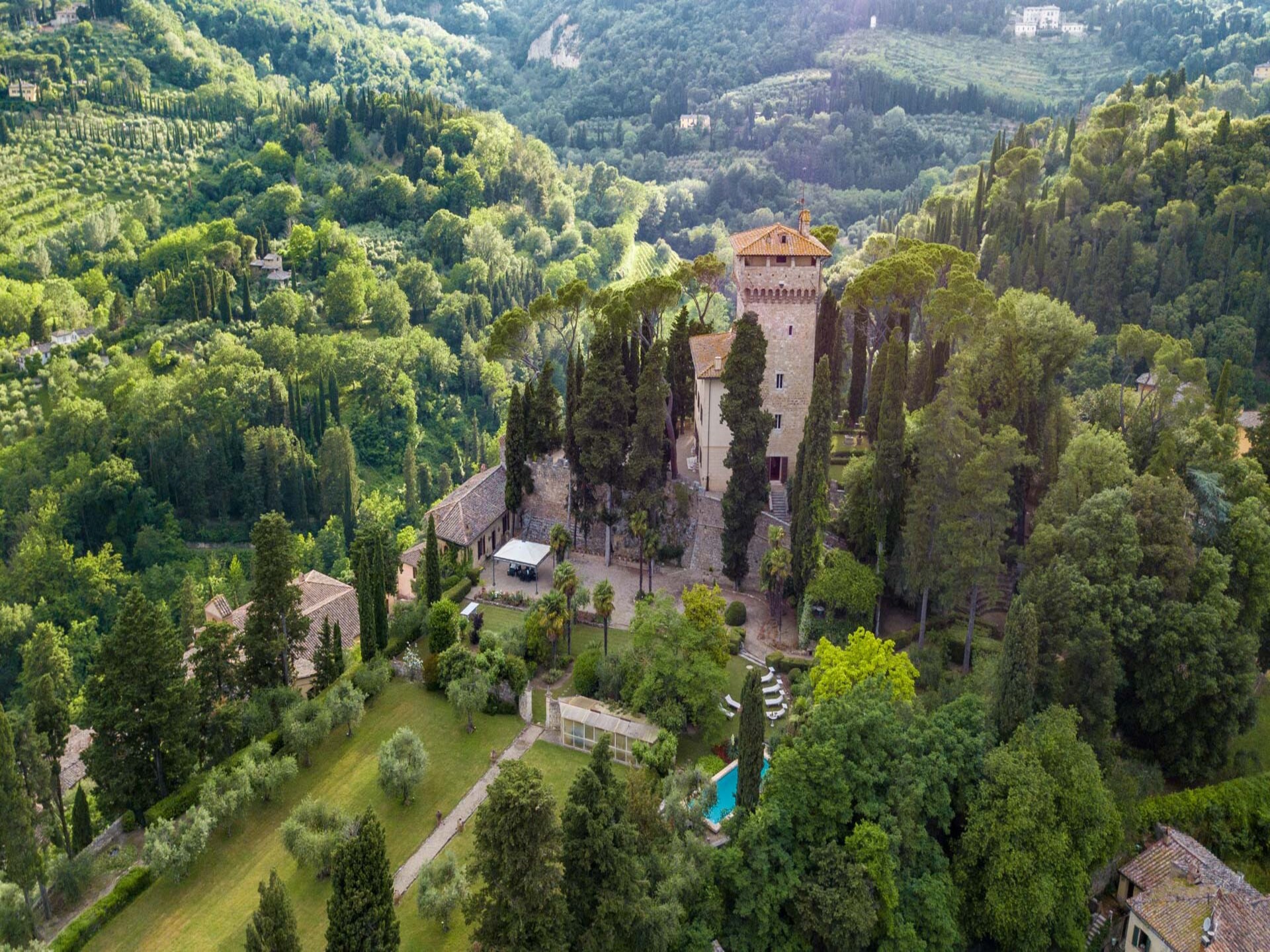 Middeleeuws kasteel in Cetona met privétoren en panoramisch zwembad - foto 107