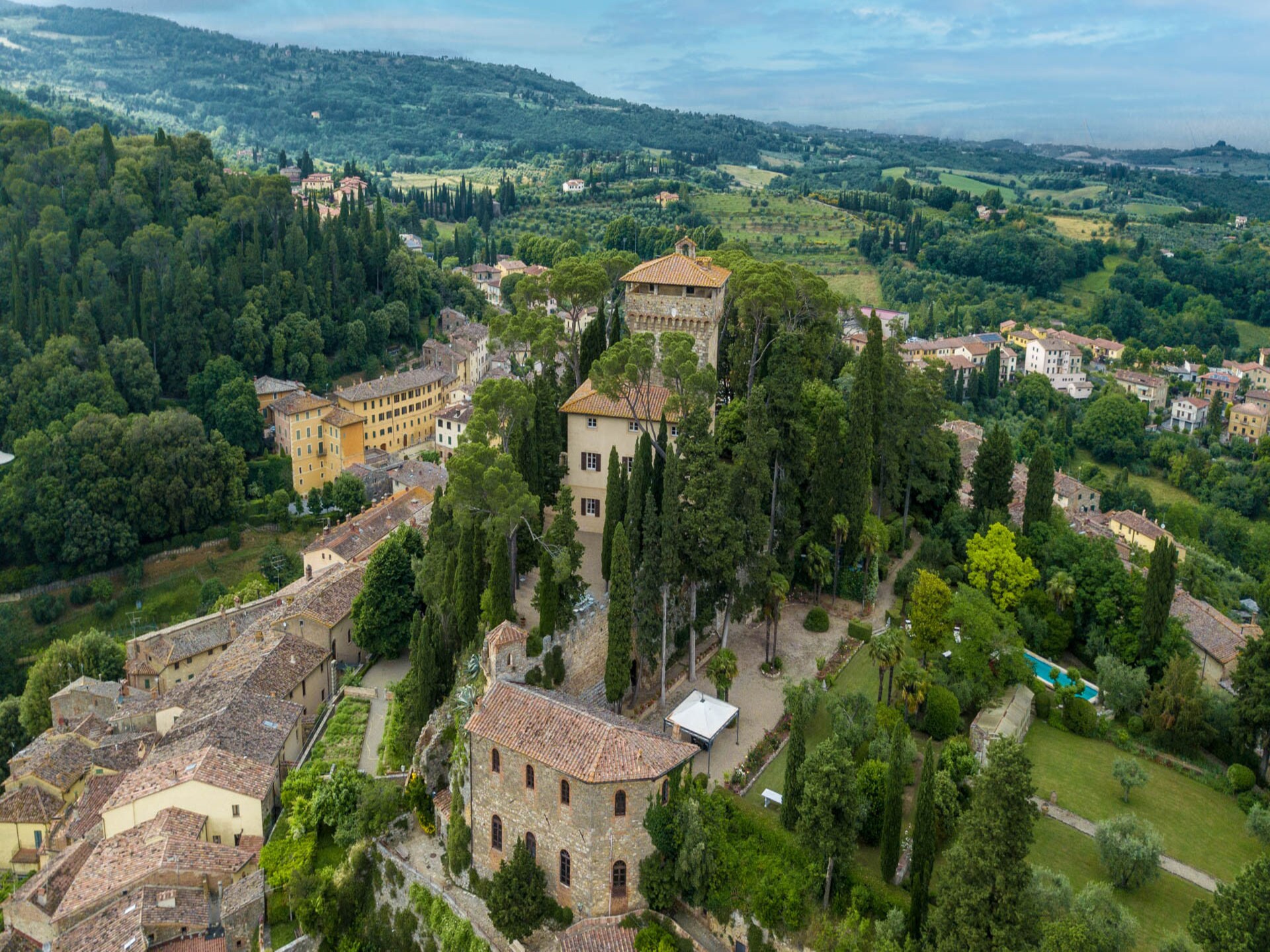 Middeleeuws kasteel in Cetona met privétoren en panoramisch zwembad - foto 99