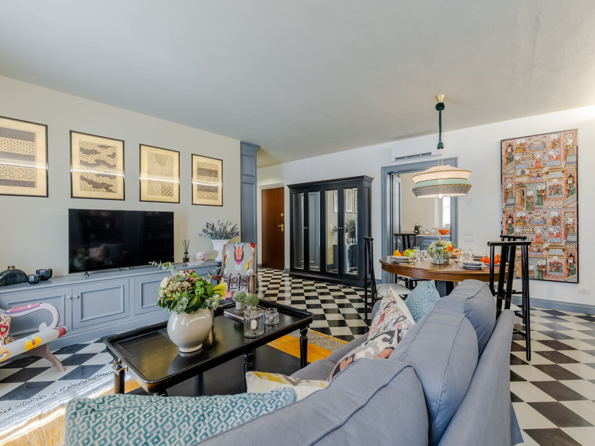 Elegant appartement in renaissancepaleis met uitzicht op Palazzo Pfanner - foto 4