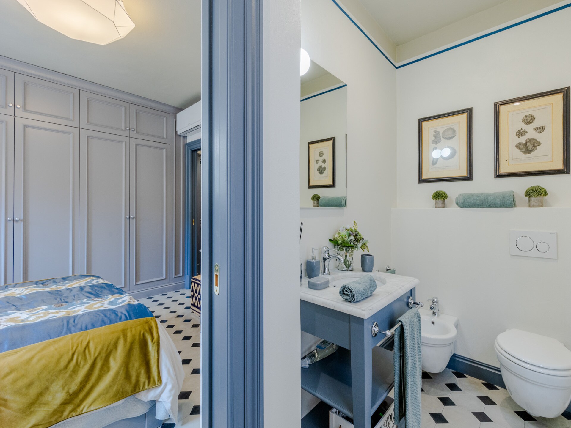 Elegant appartement in renaissancepaleis met uitzicht op Palazzo Pfanner - foto 31