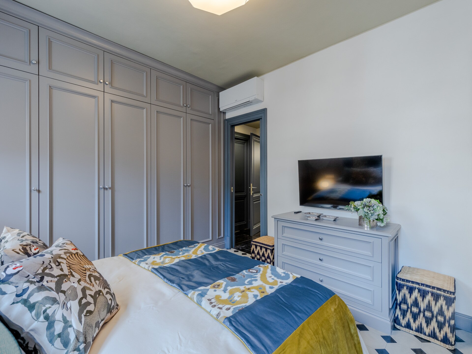 Elegant appartement in renaissancepaleis met uitzicht op Palazzo Pfanner - foto 28