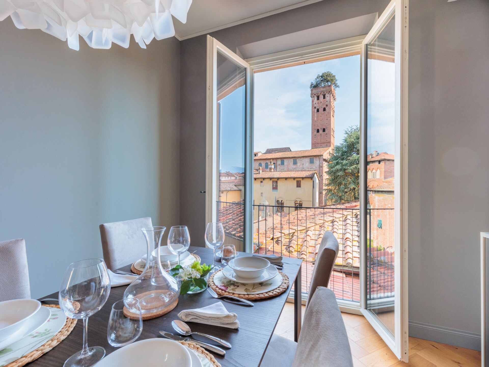 Penthouse Lucca: Modern design met uitzicht op de Torre Guinigi - foto 22
