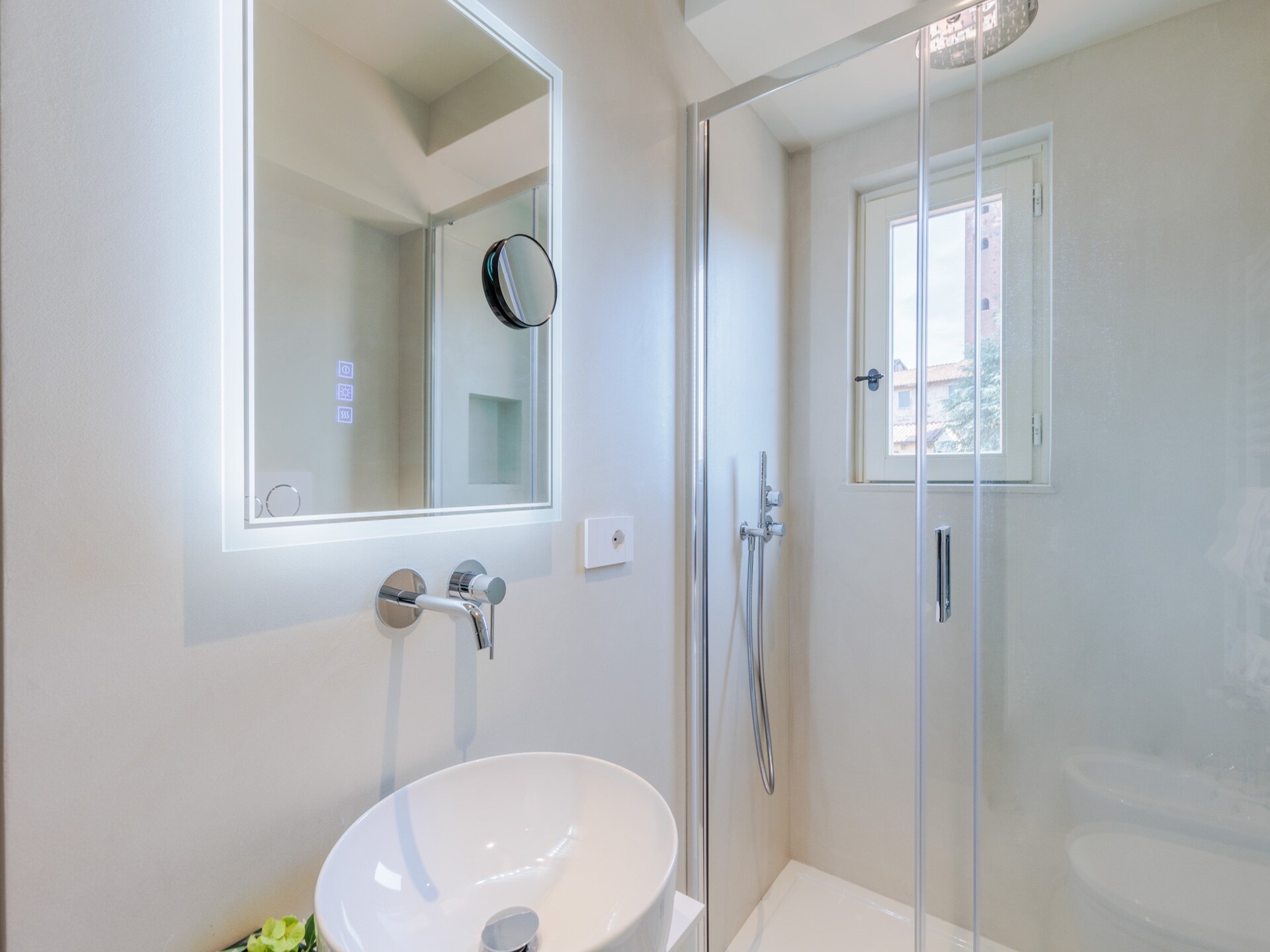 Penthouse Lucca: Modern design met uitzicht op de Torre Guinigi - foto 32