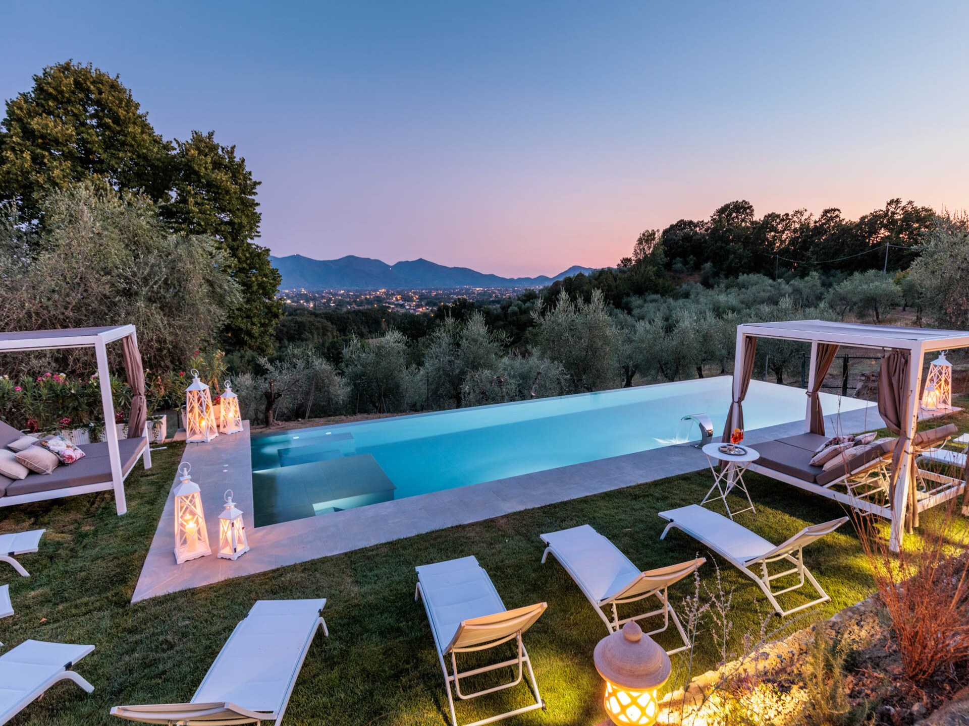 Villa Noa: Ruim Toscaans familieverblijf met zwembad en uitzicht bij Lucca - foto 14