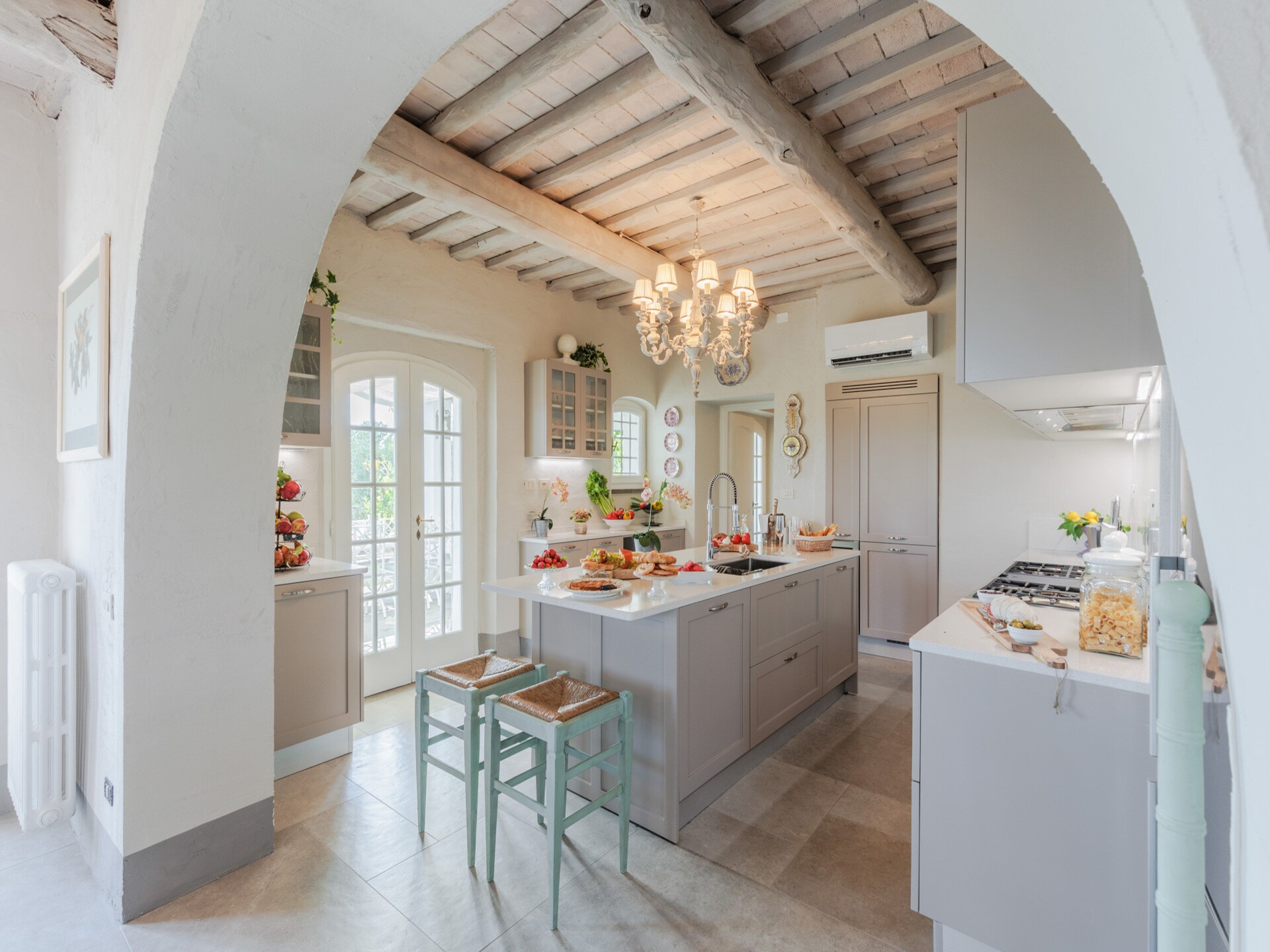 Villa Noa: Ruim Toscaans familieverblijf met zwembad en uitzicht bij Lucca - foto 34