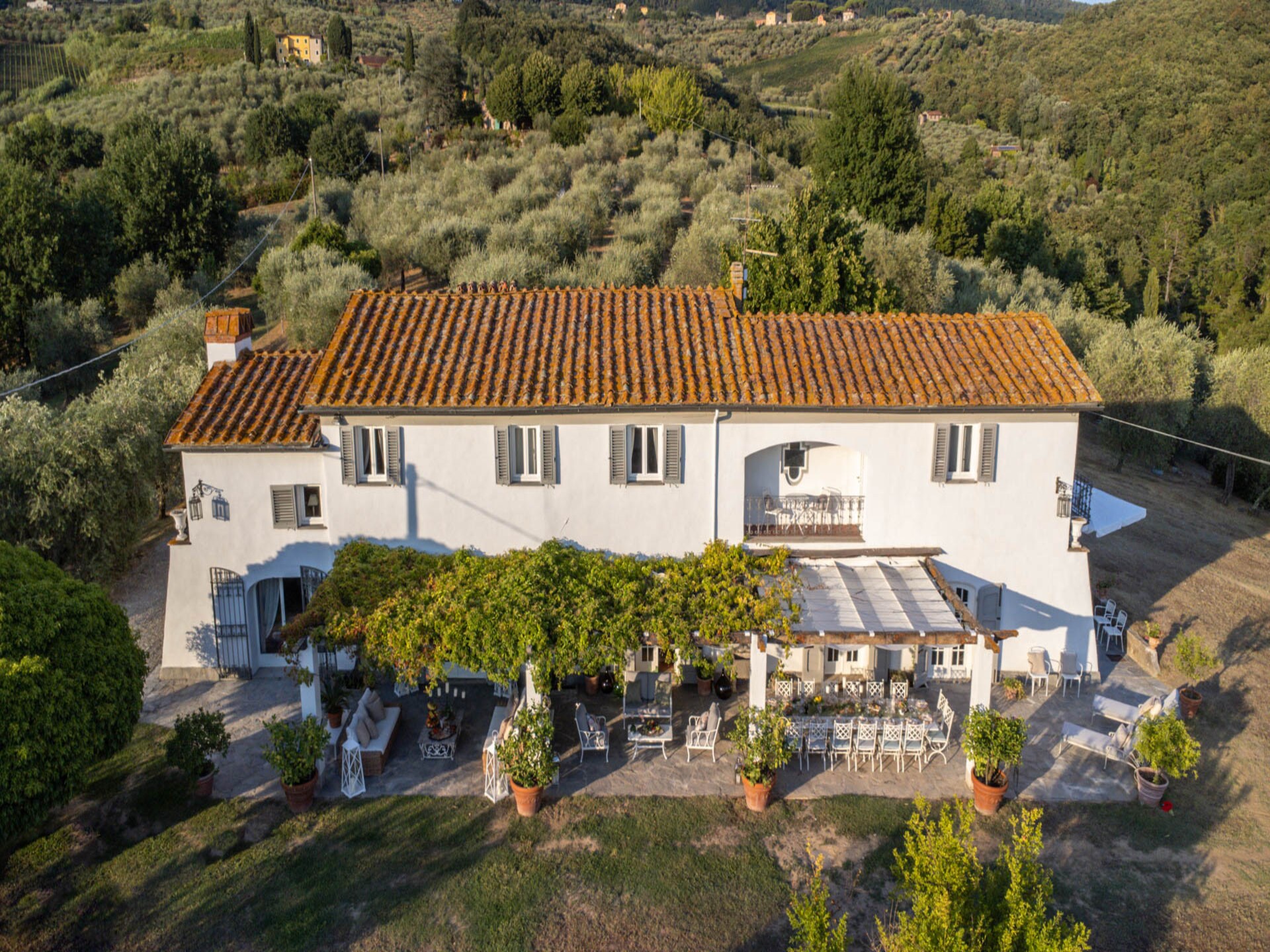 Villa Noa: Ruim Toscaans familieverblijf met zwembad en uitzicht bij Lucca - foto 5
