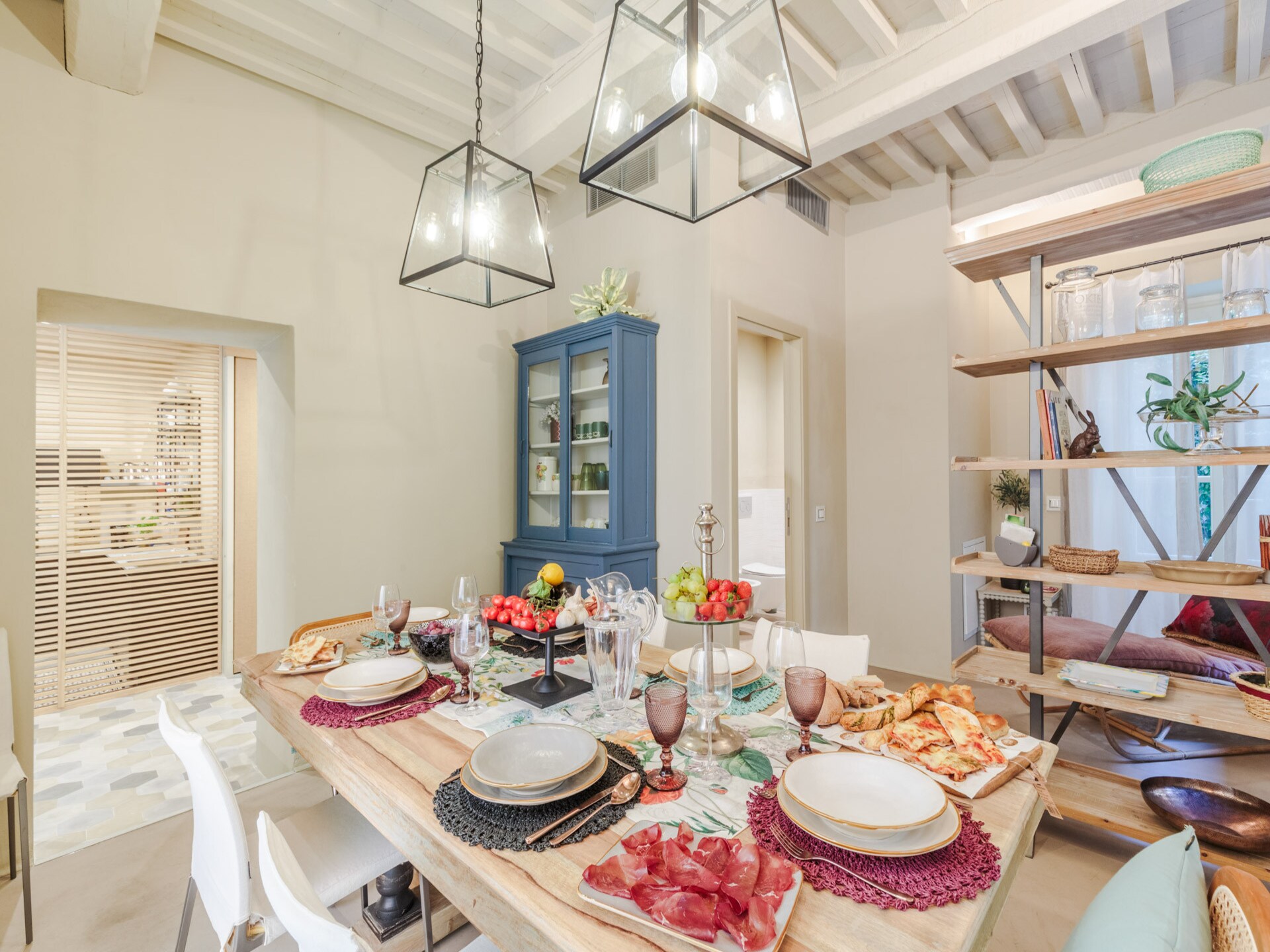 Luxe appartement met privétuin aan Piazza San Giovanni in Lucca - foto 20