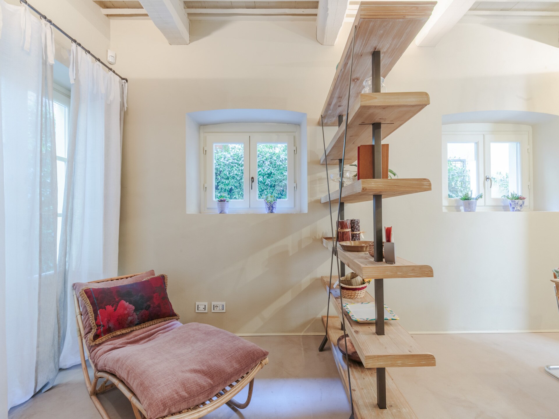 Luxe appartement met privétuin aan Piazza San Giovanni in Lucca - foto 1