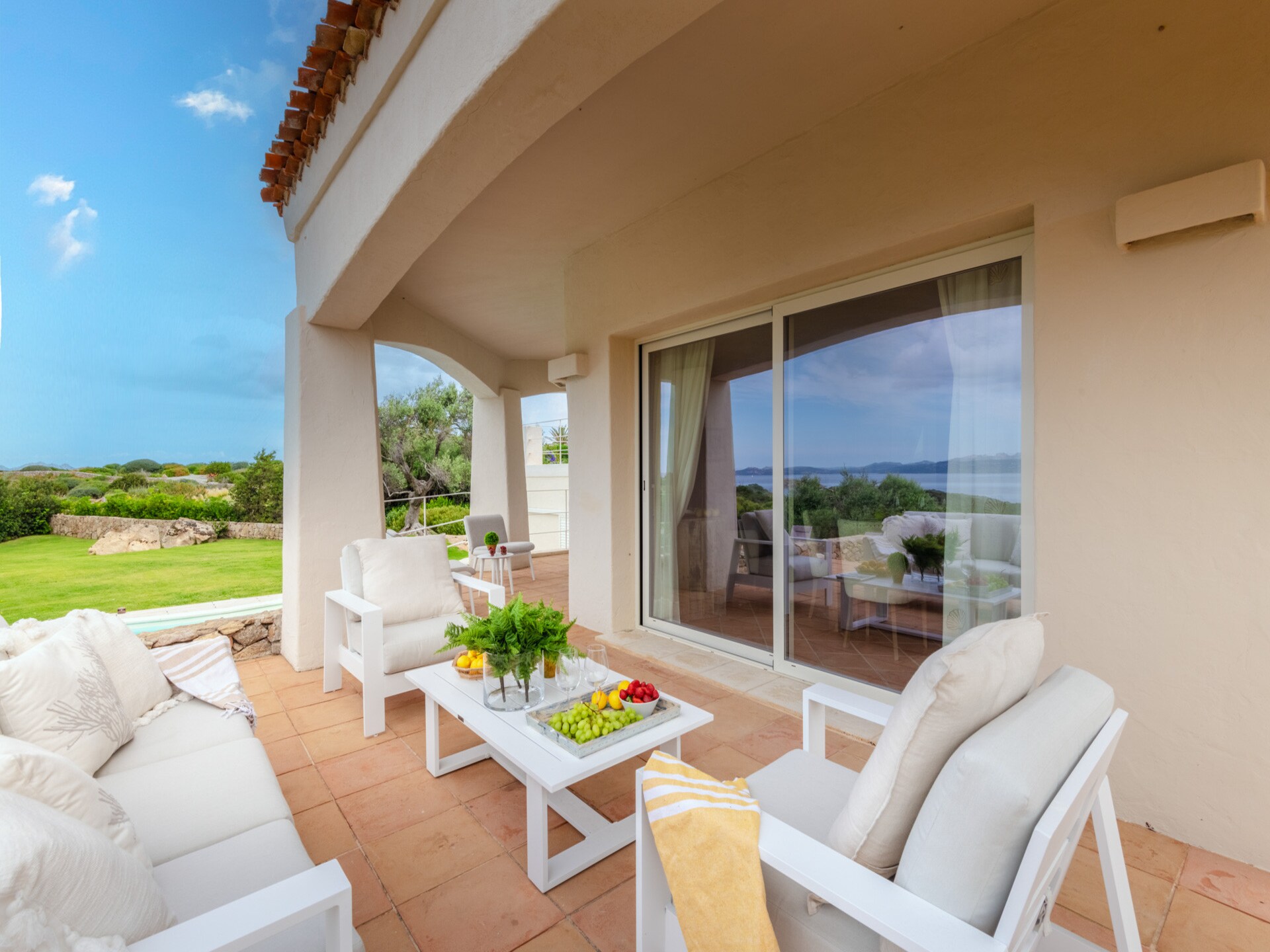 Luxe villa aan de golfbaan bij Porto Cervo met privétuin - foto 80