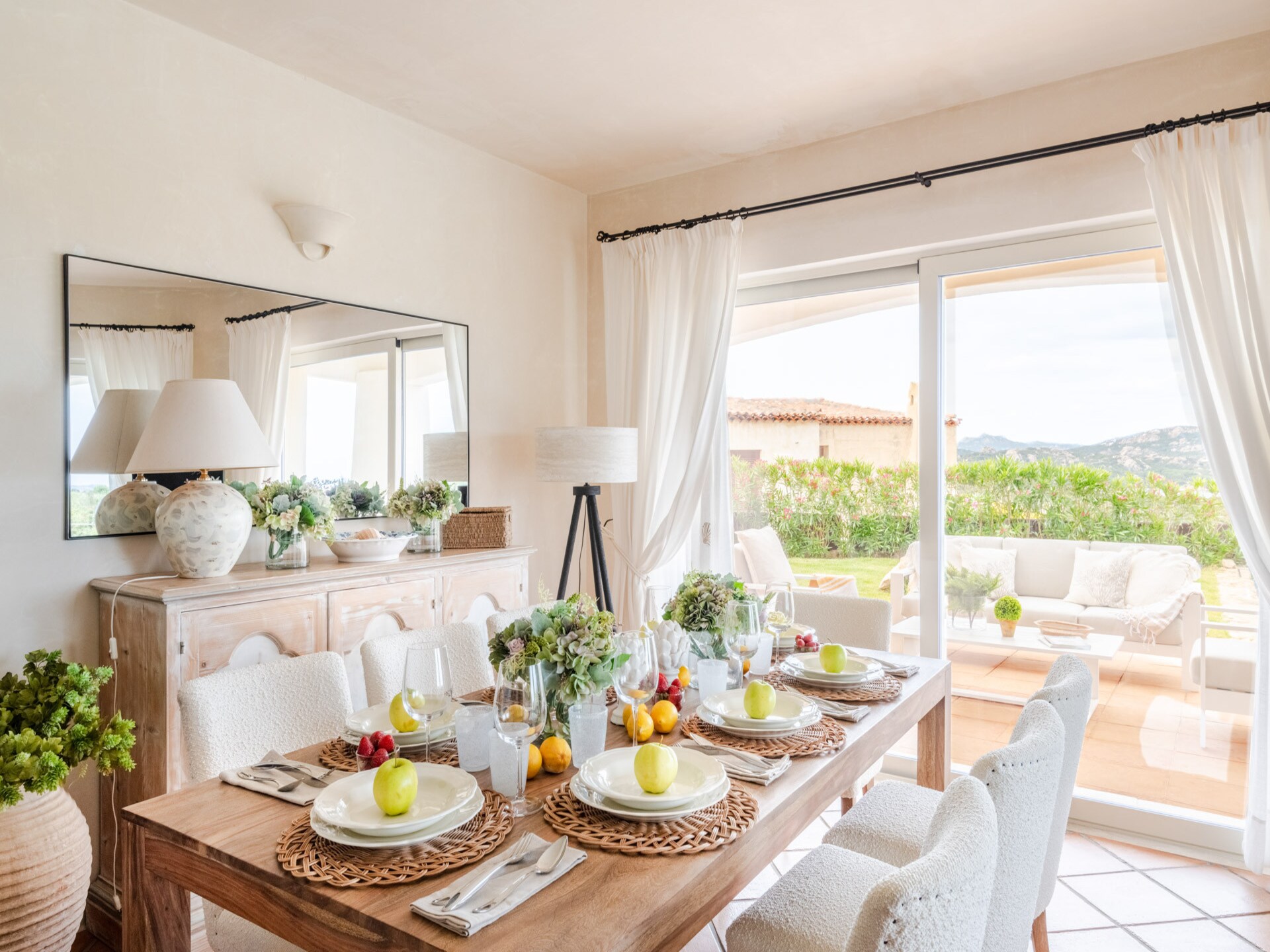 Luxe villa aan de golfbaan bij Porto Cervo met privétuin - foto 30
