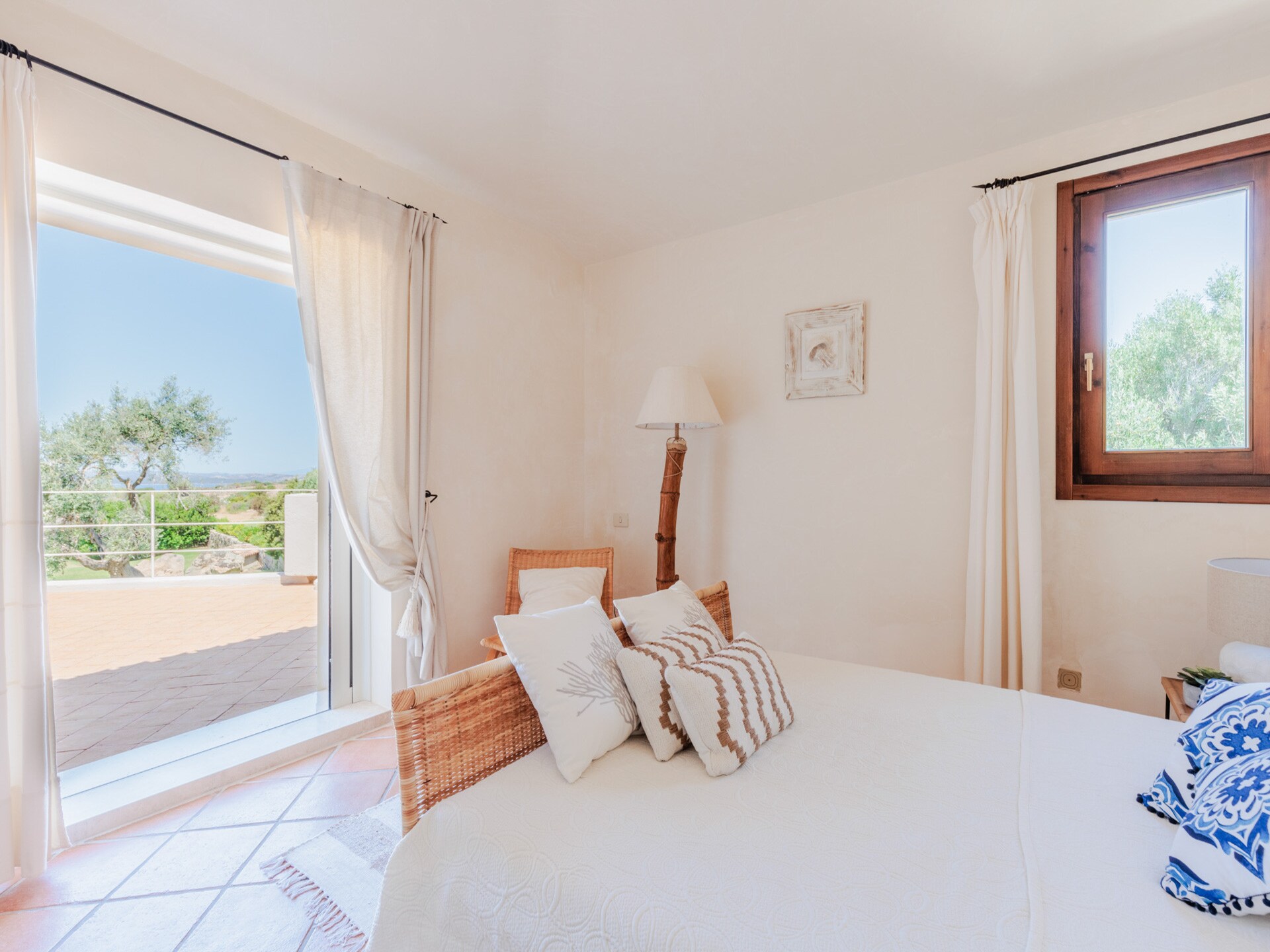 Luxe villa aan de golfbaan bij Porto Cervo met privétuin - foto 55