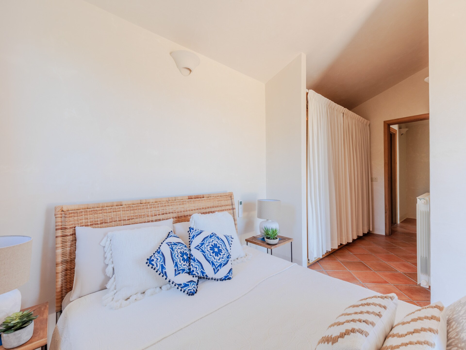 Luxe villa aan de golfbaan bij Porto Cervo met privétuin - foto 49