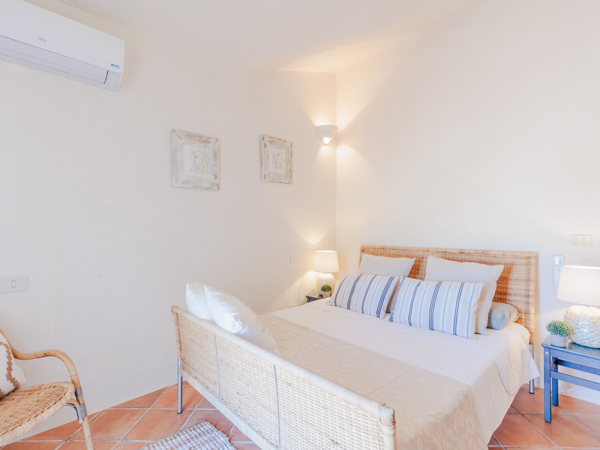 Luxe villa aan de golfbaan bij Porto Cervo met privétuin - foto 45