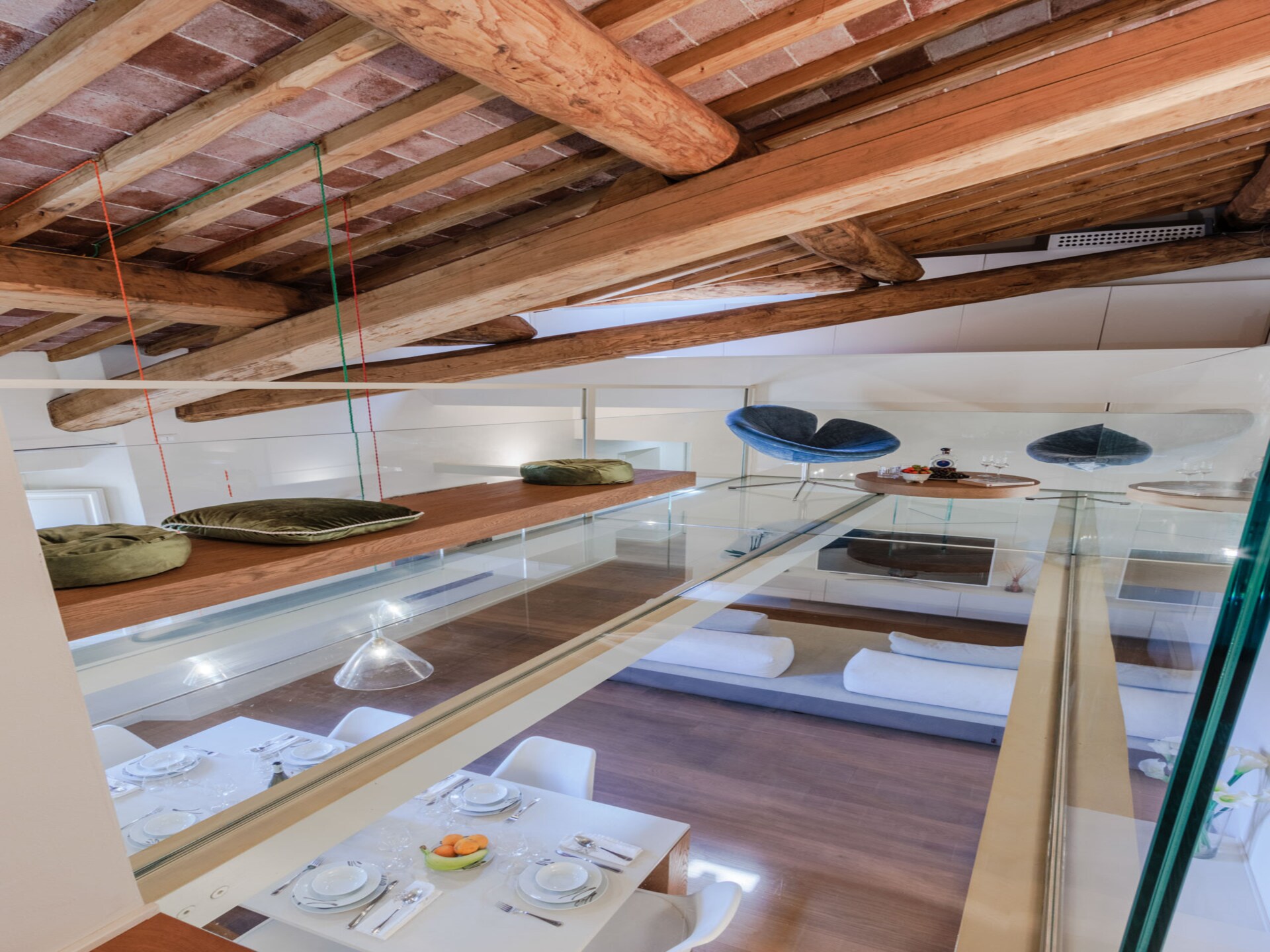 Elegant appartement aan Via Fillungo in centrum Lucca met lift - foto 9