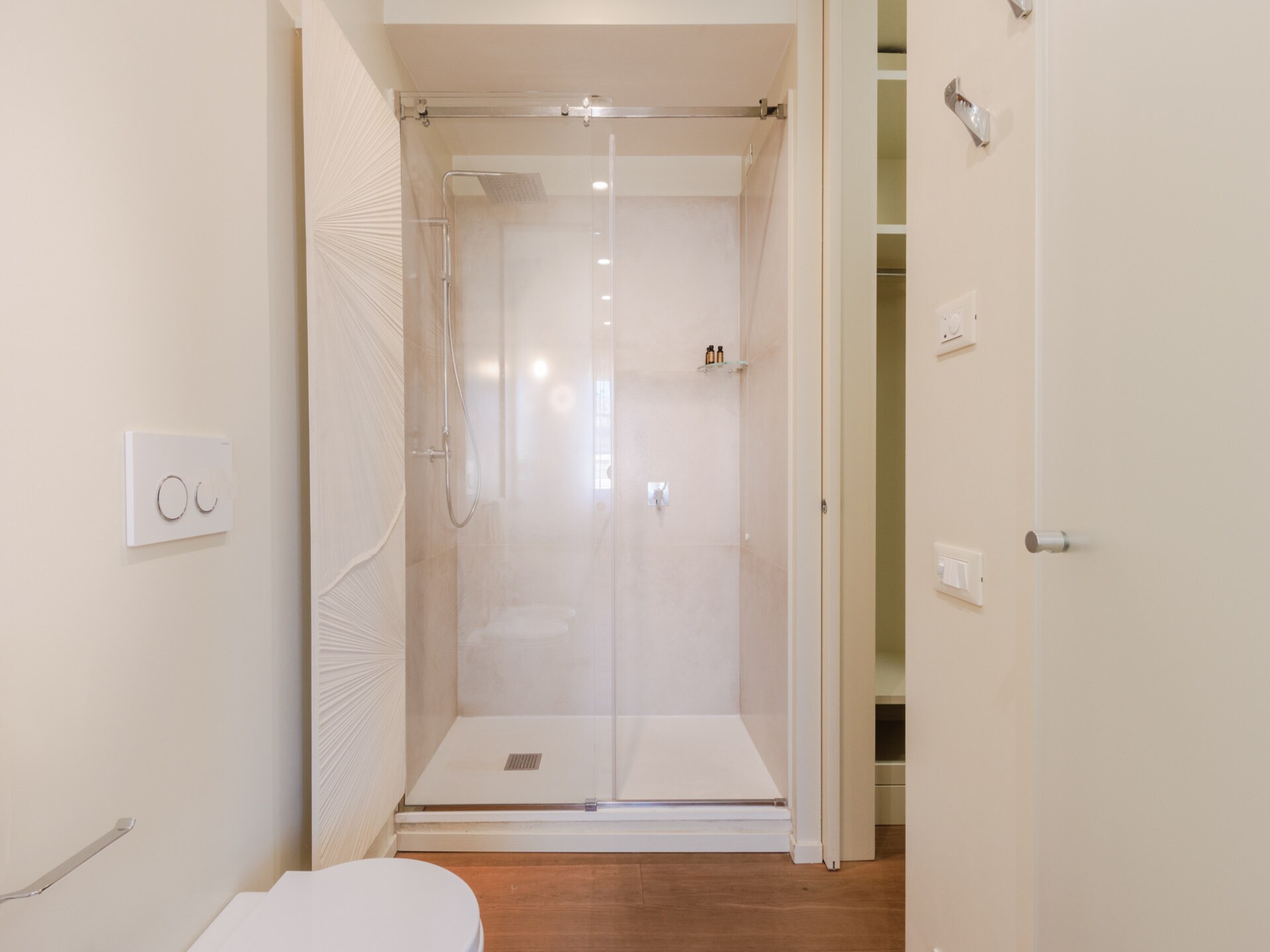 Elegant appartement aan Via Fillungo in centrum Lucca met lift - foto 38
