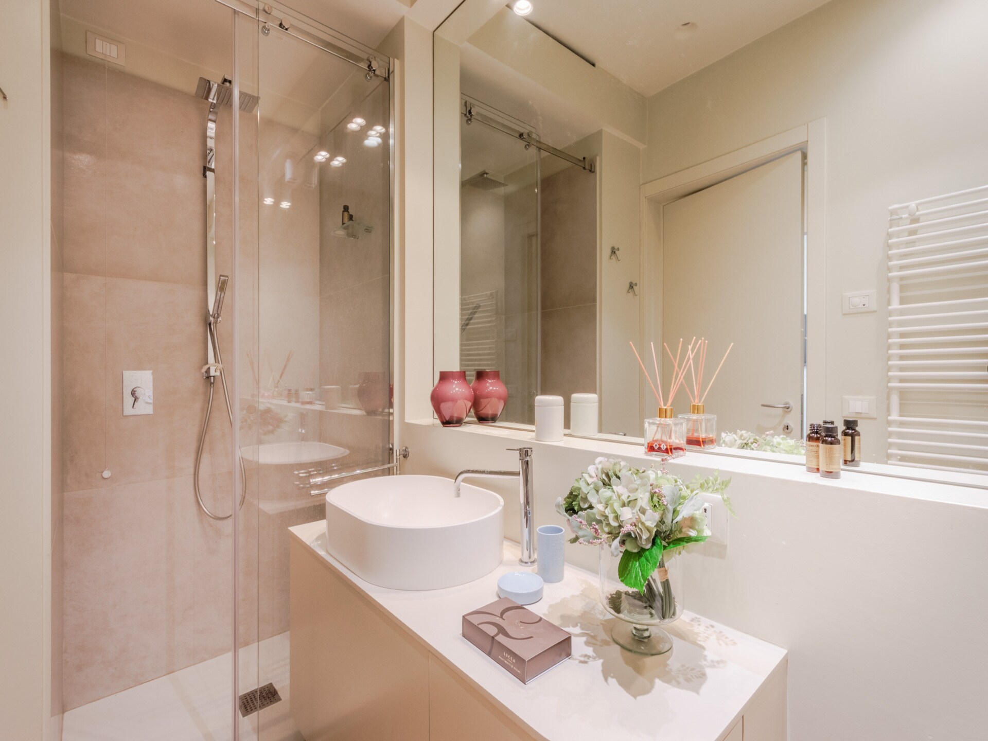 Elegant appartement aan Via Fillungo in centrum Lucca met lift - foto 35