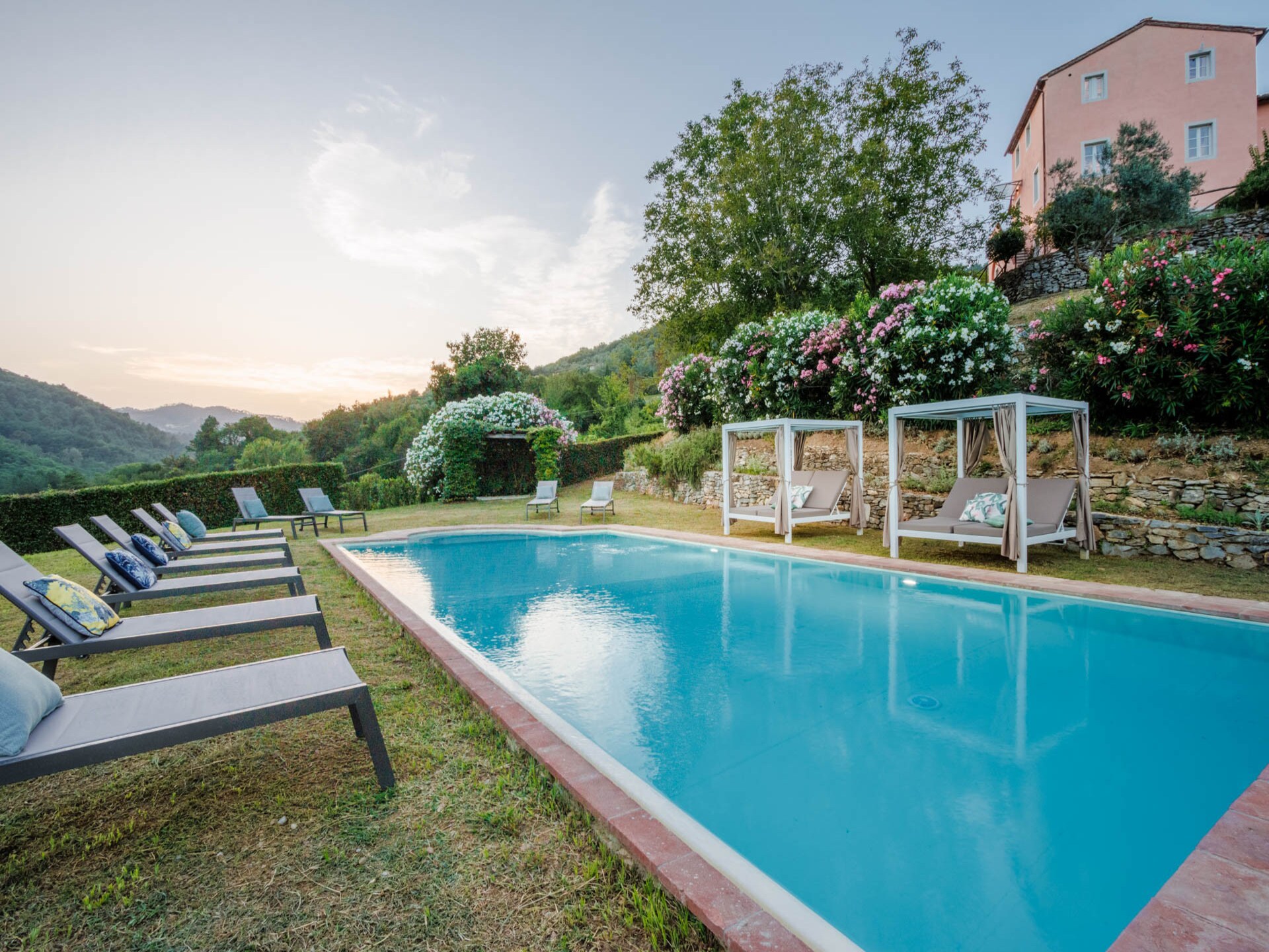 Landhuis Domus Francigena: 10-slaapkamer villa aan golfbaan bij Lucca - foto 12