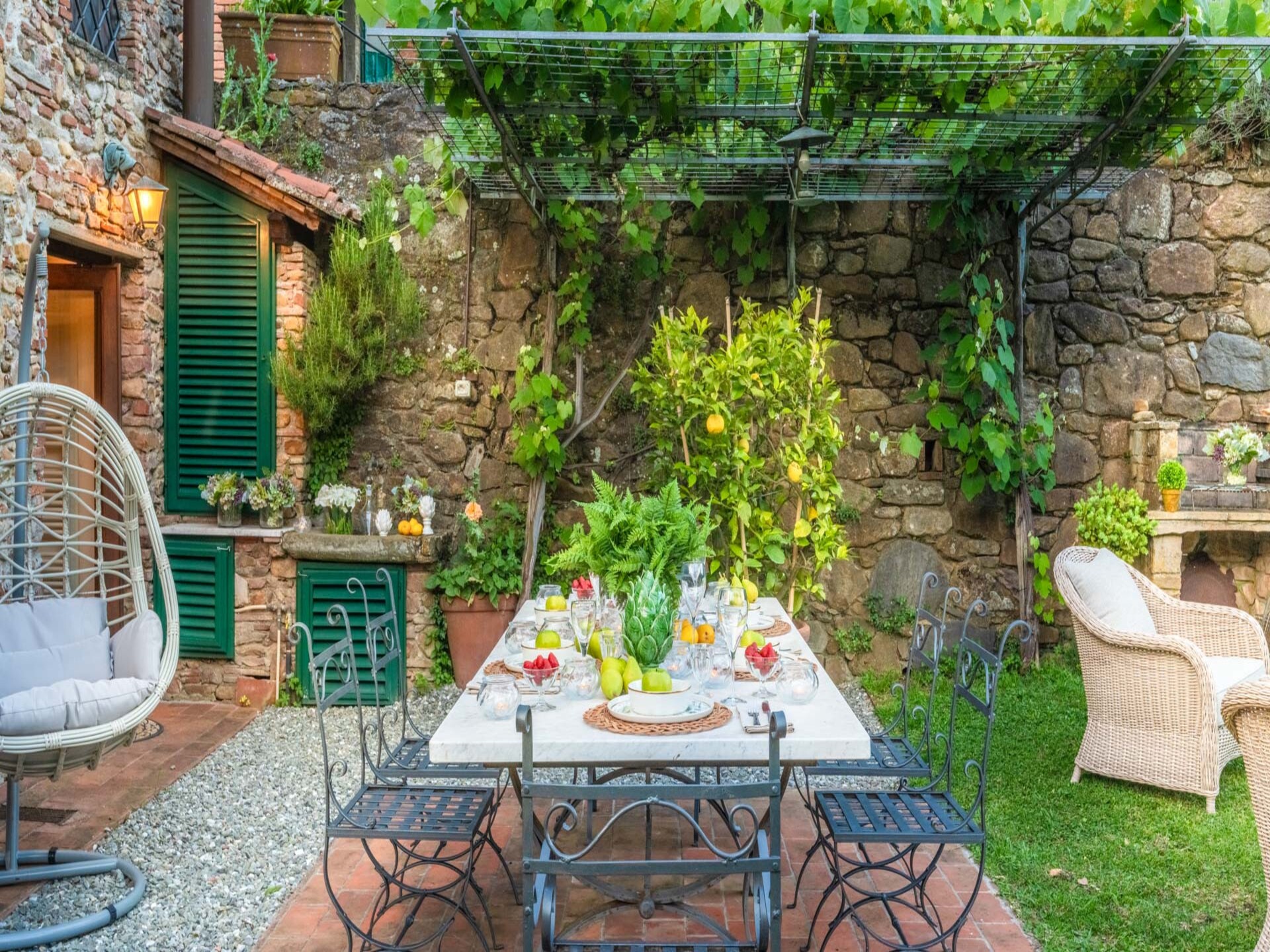 Toscaanse villa met privétuin en uitzicht op olijfgaarden bij Lucca - foto 56