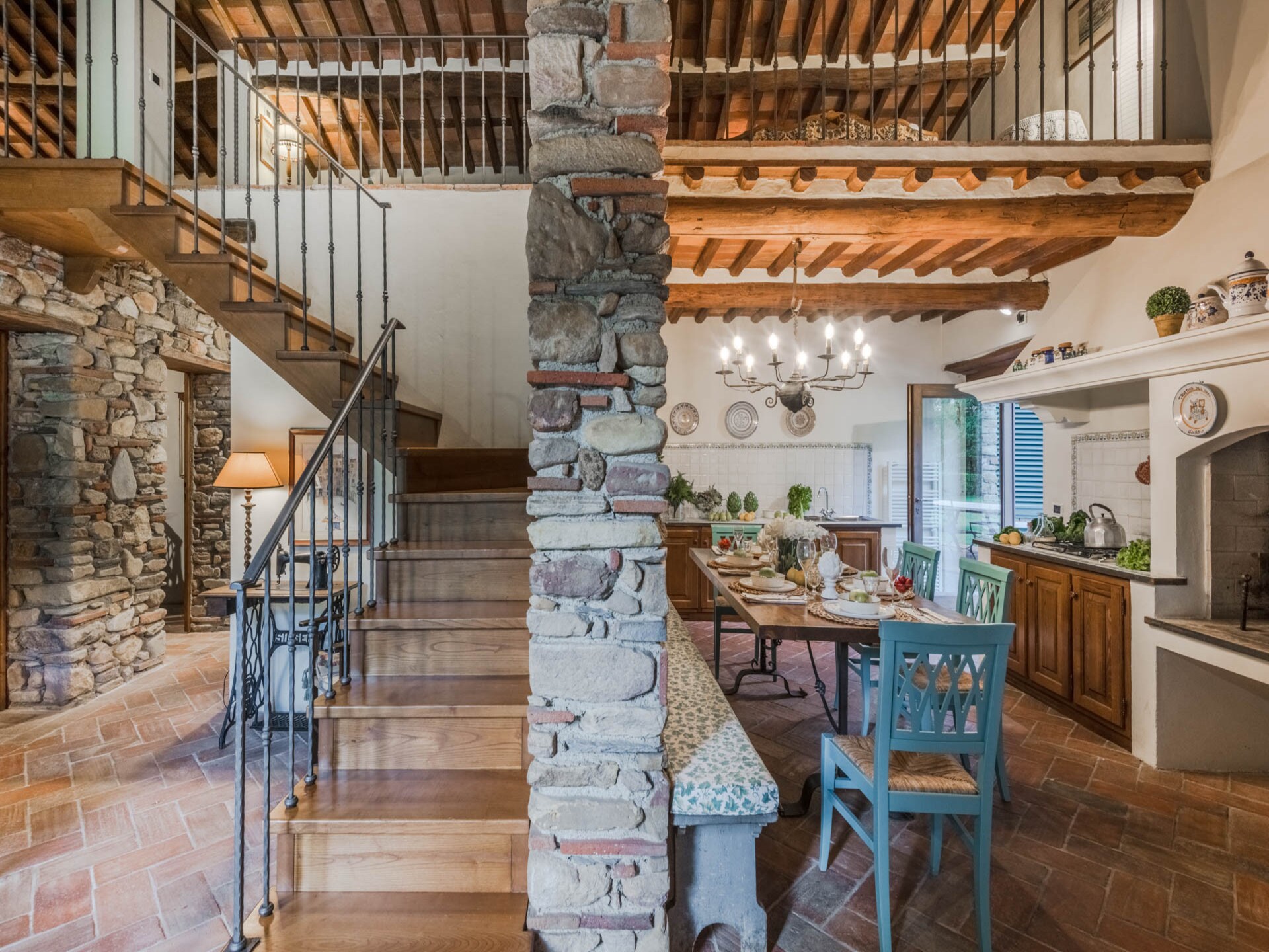 Toscaanse villa met privétuin en uitzicht op olijfgaarden bij Lucca - foto 27