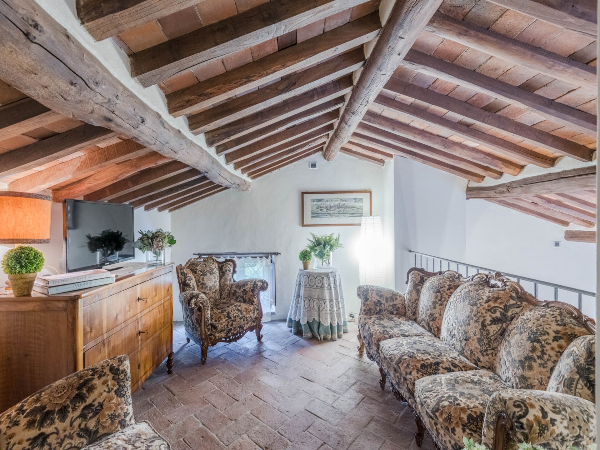 Toscaanse villa met privétuin en uitzicht op olijfgaarden bij Lucca - foto 24