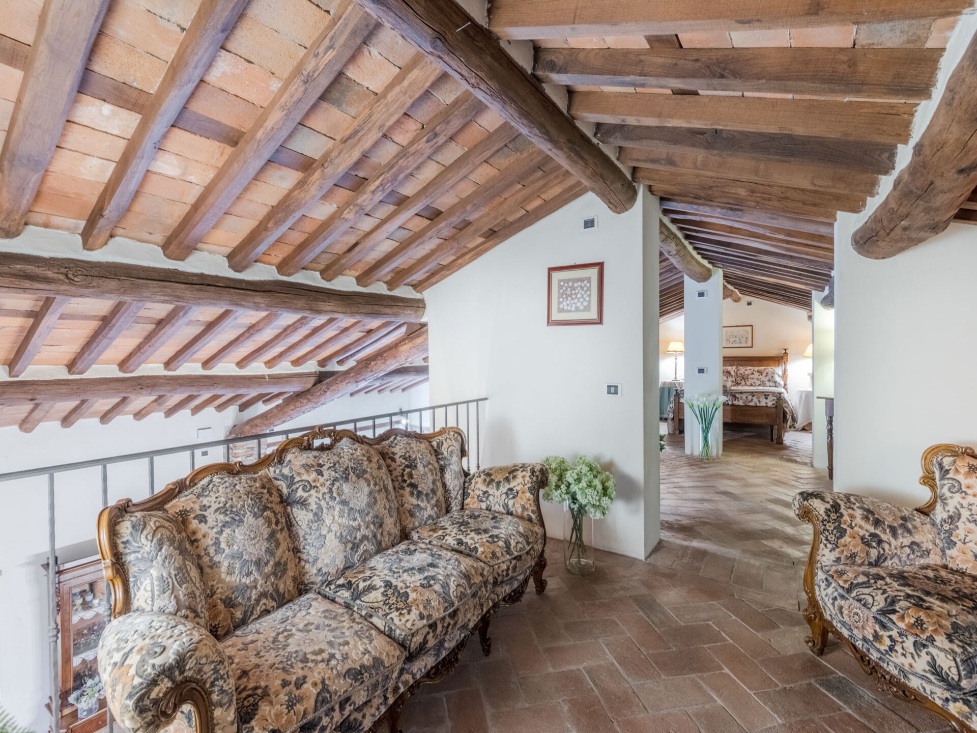 Toscaanse villa met privétuin en uitzicht op olijfgaarden bij Lucca - foto 21