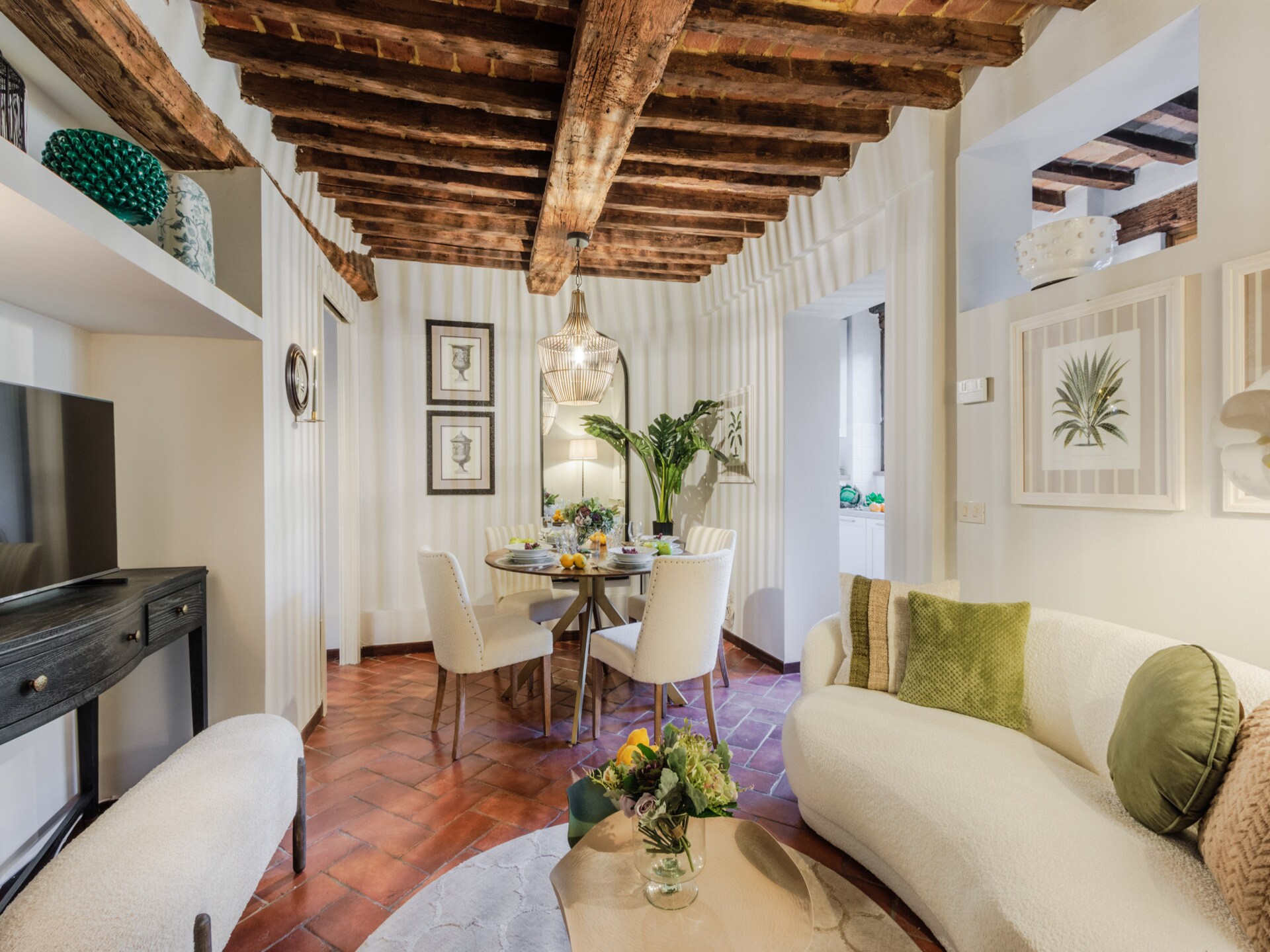 Stijlvol appartement binnen de muren van Lucca, nabij golfbaan - foto 9