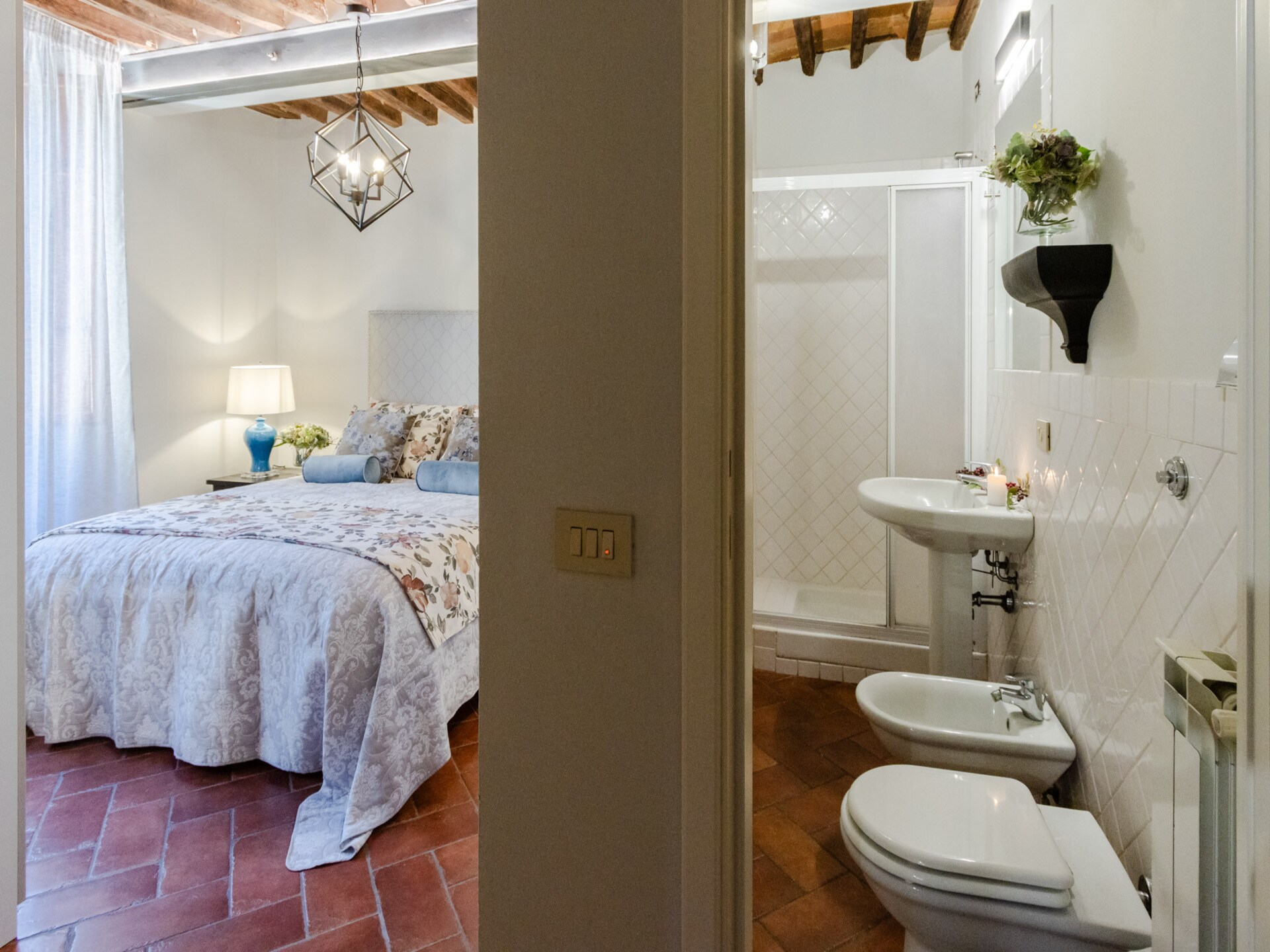 Stijlvol appartement binnen de muren van Lucca, nabij golfbaan - foto 17