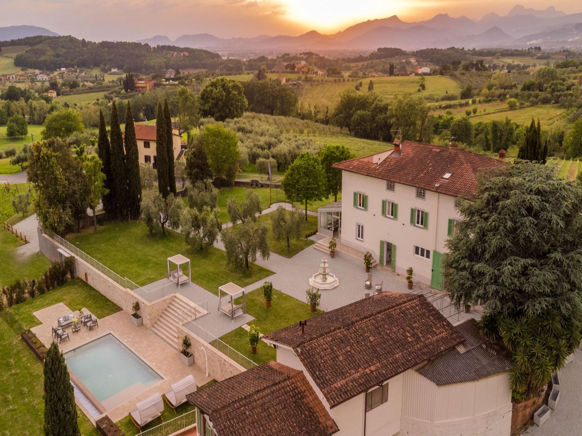 Villa Sunkiss – Luxe wijnhuisvilla met infinitypool in Montecarlo - foto 28